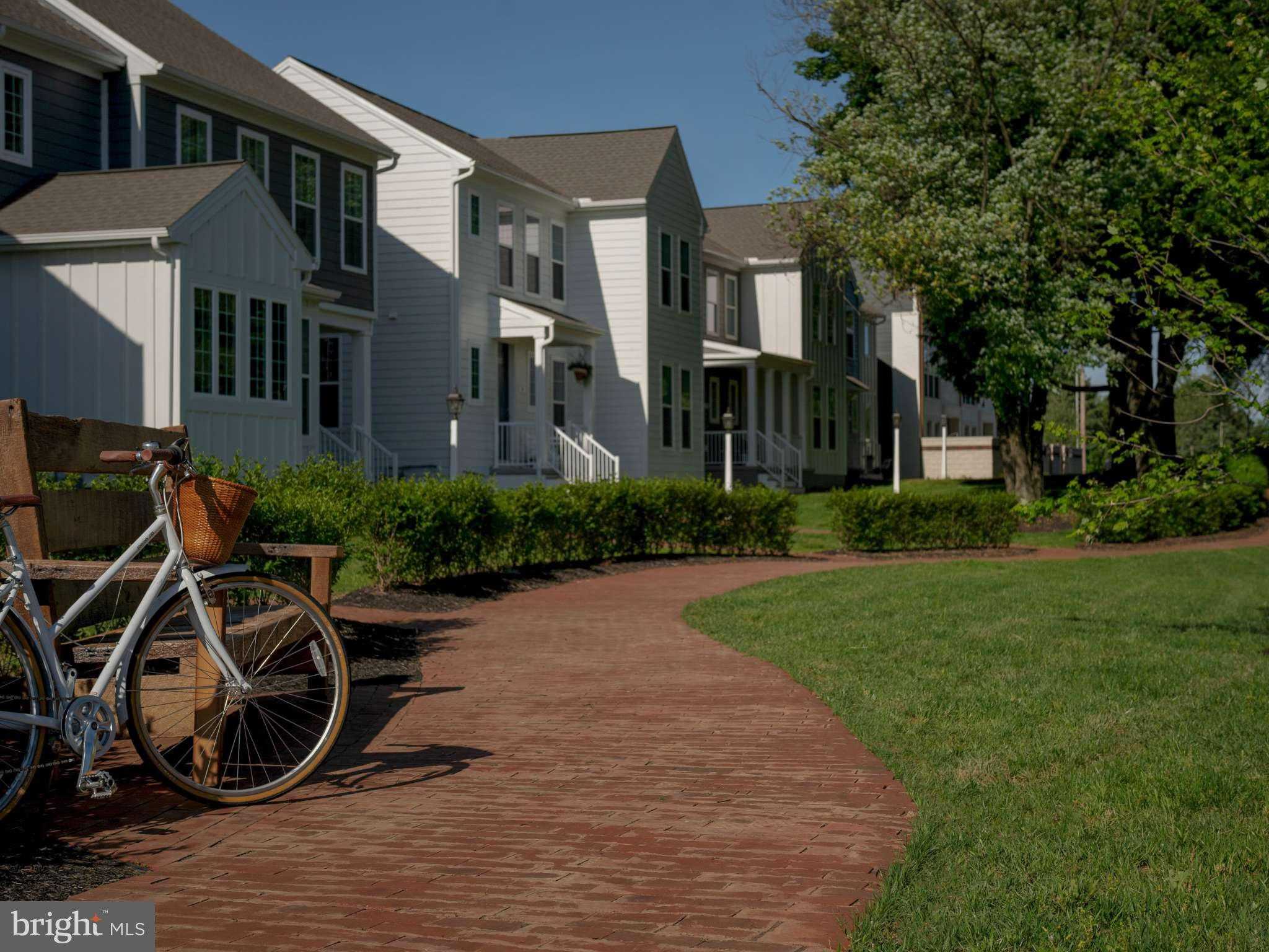 141 Army Heritage Dr photo 12