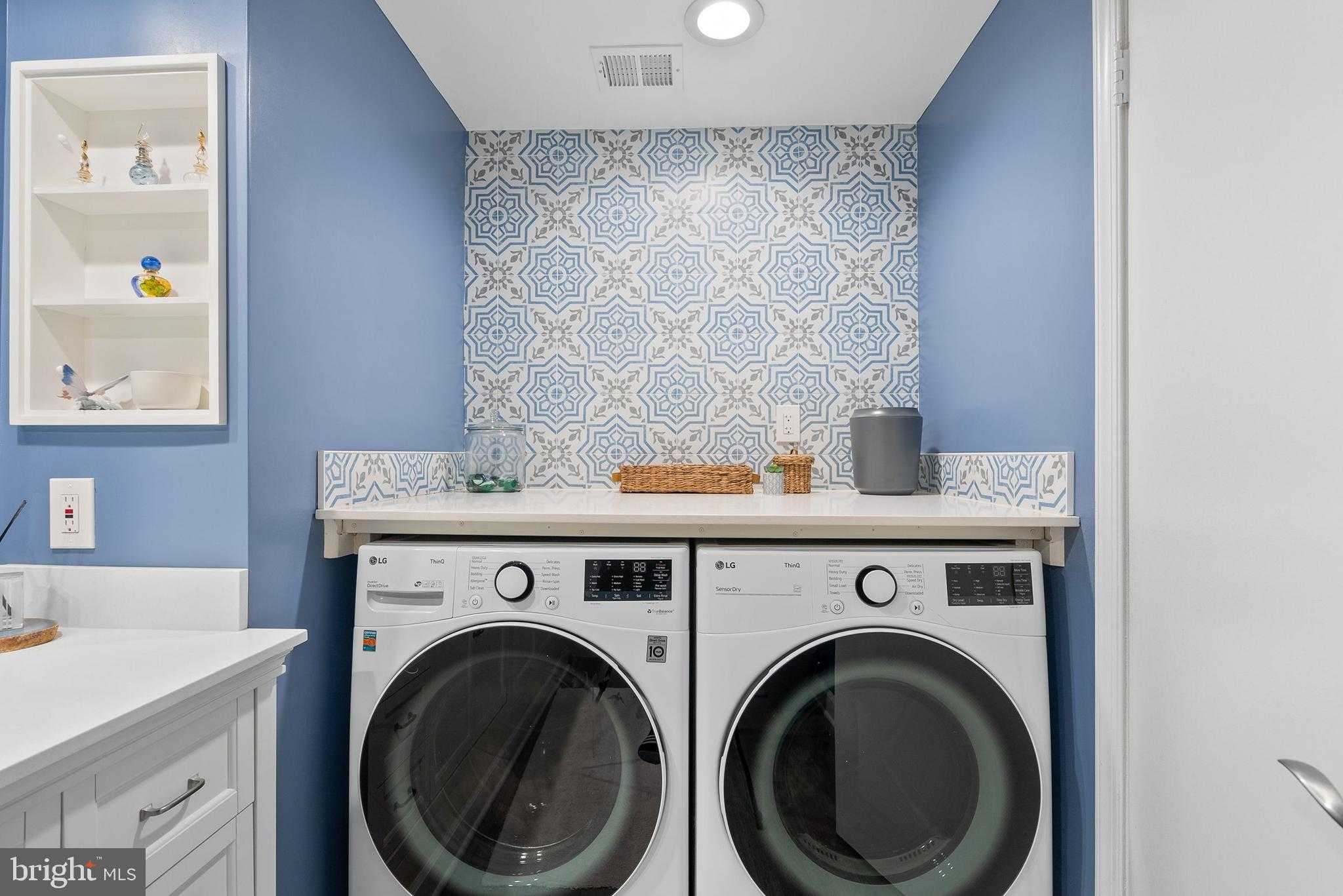 9000 Willow Valley Dr photo 17