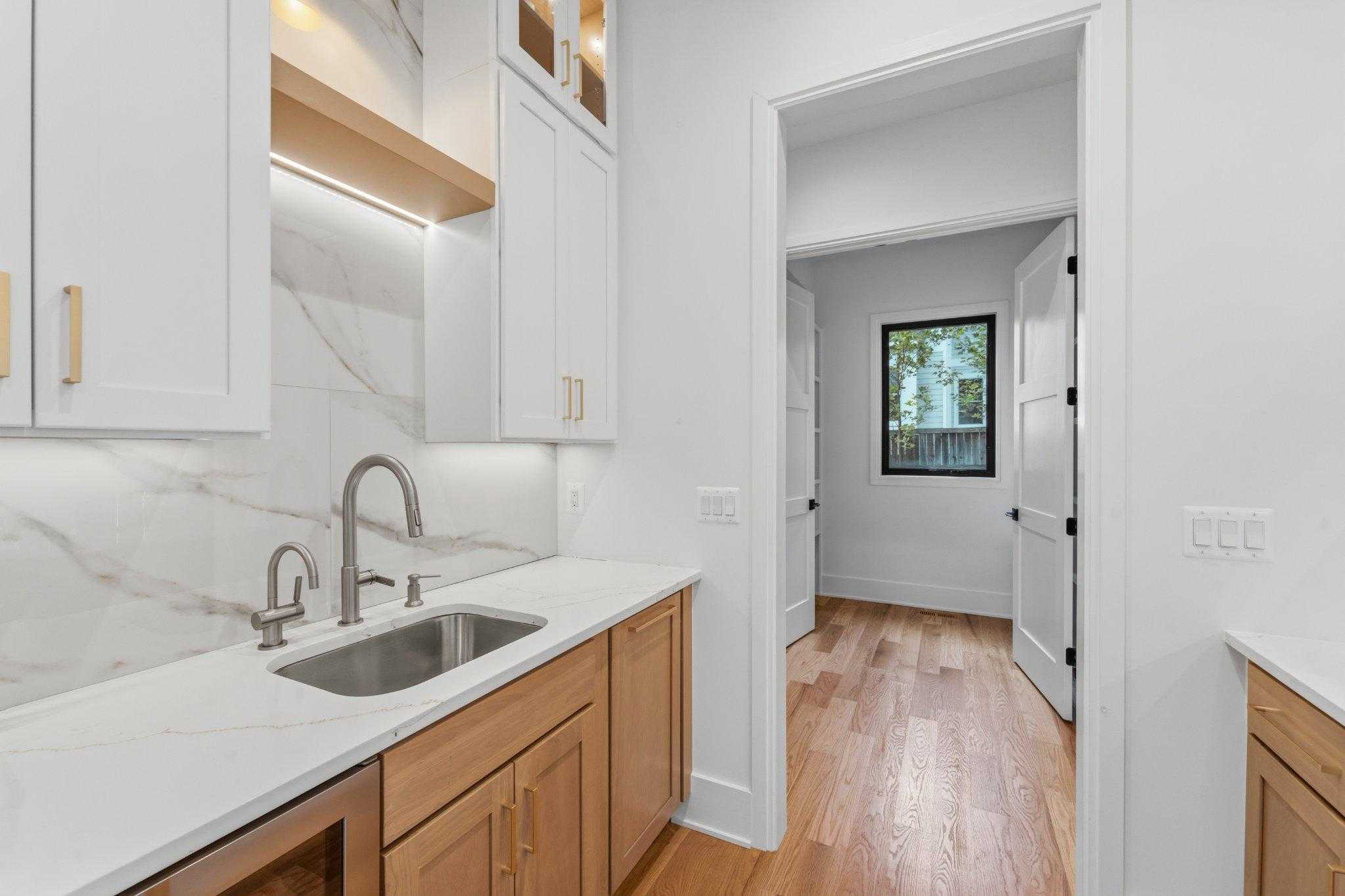 2323 Stryker Ave photo 13