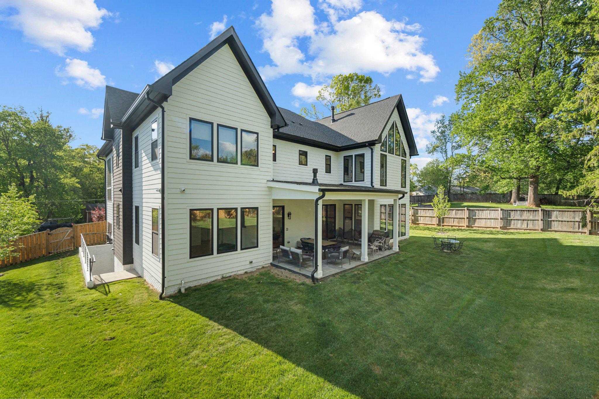 2323 Stryker Ave photo 43