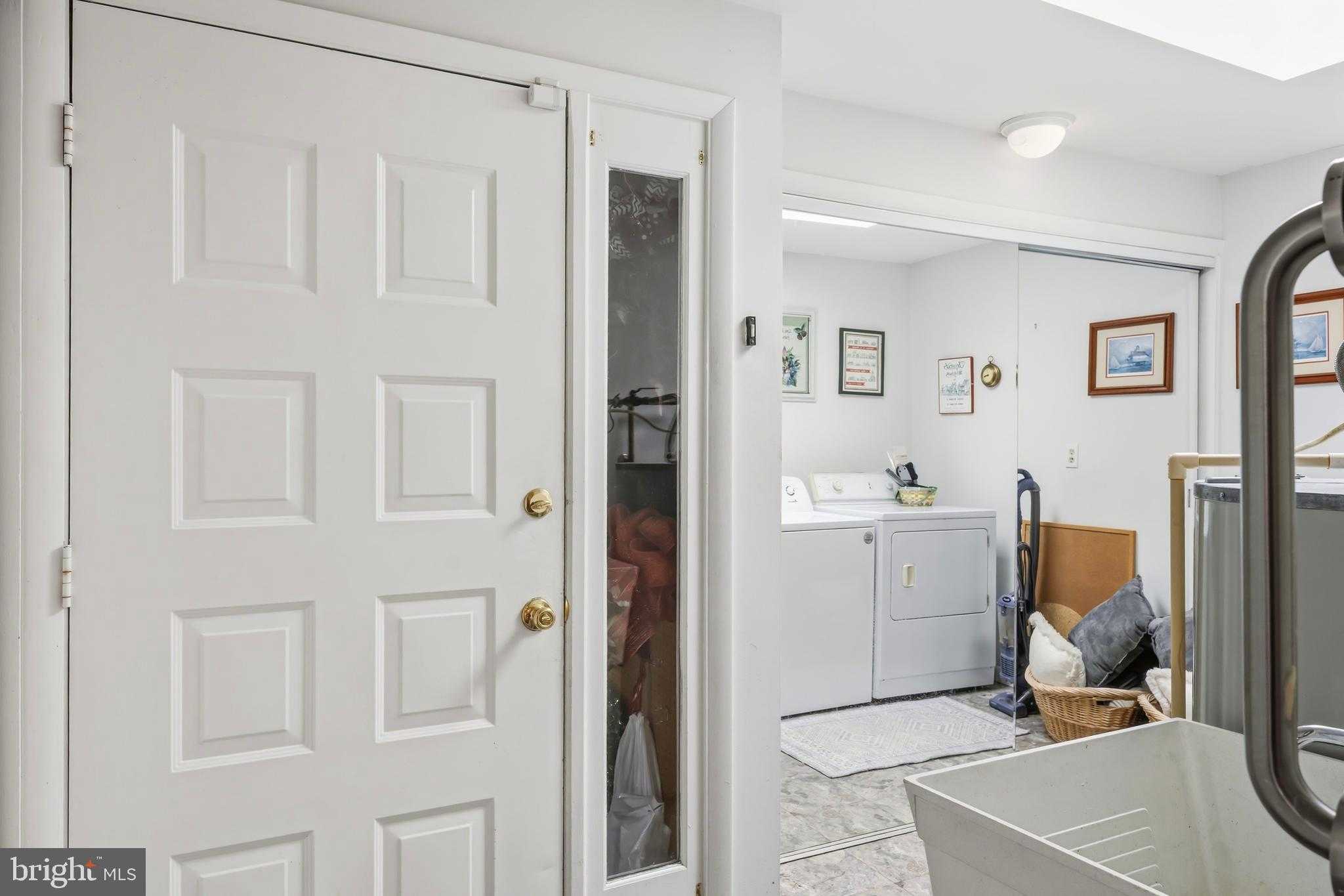 24561 Deepwater Point Dr photo 10