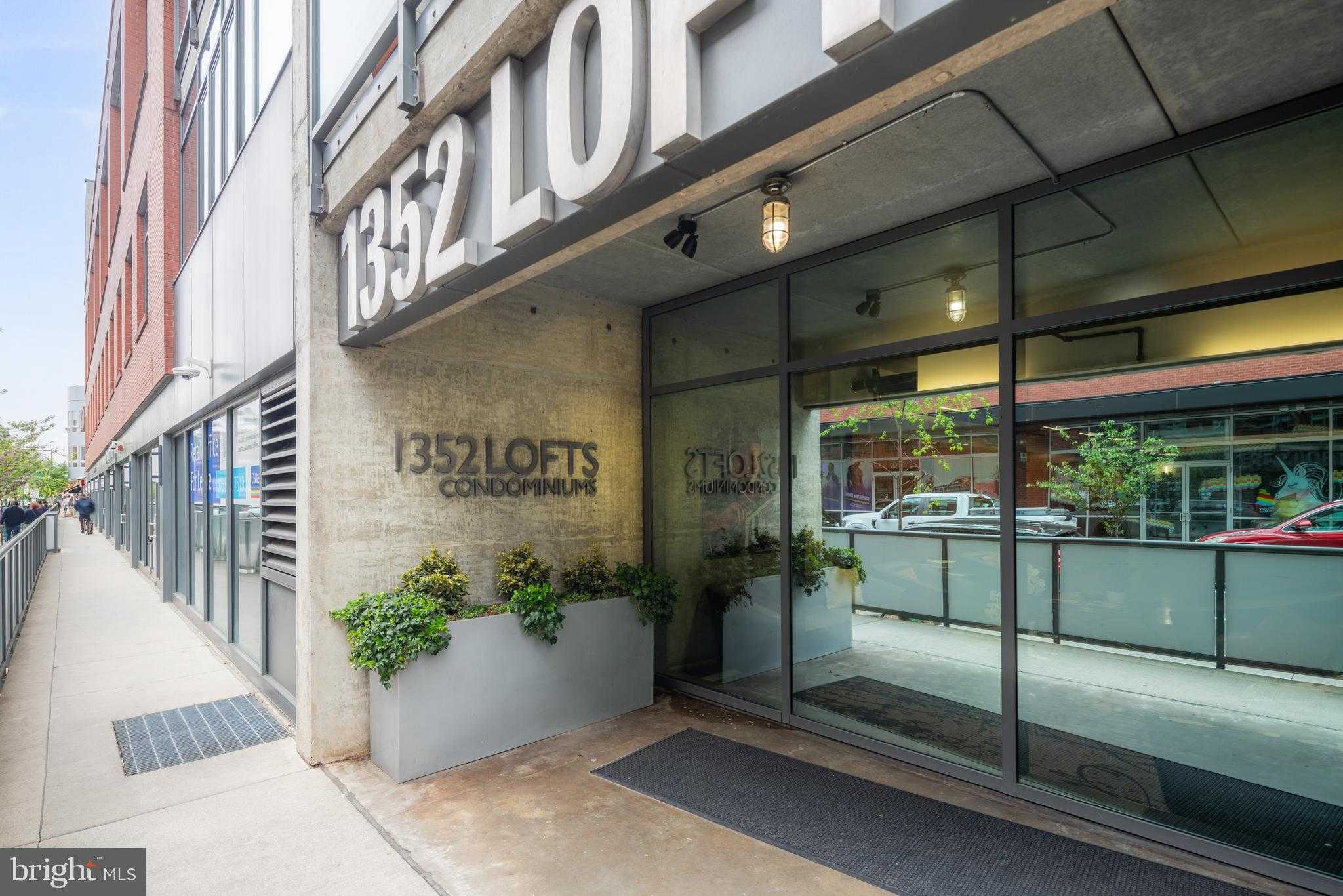 1352 South St Unit 500 photo 7