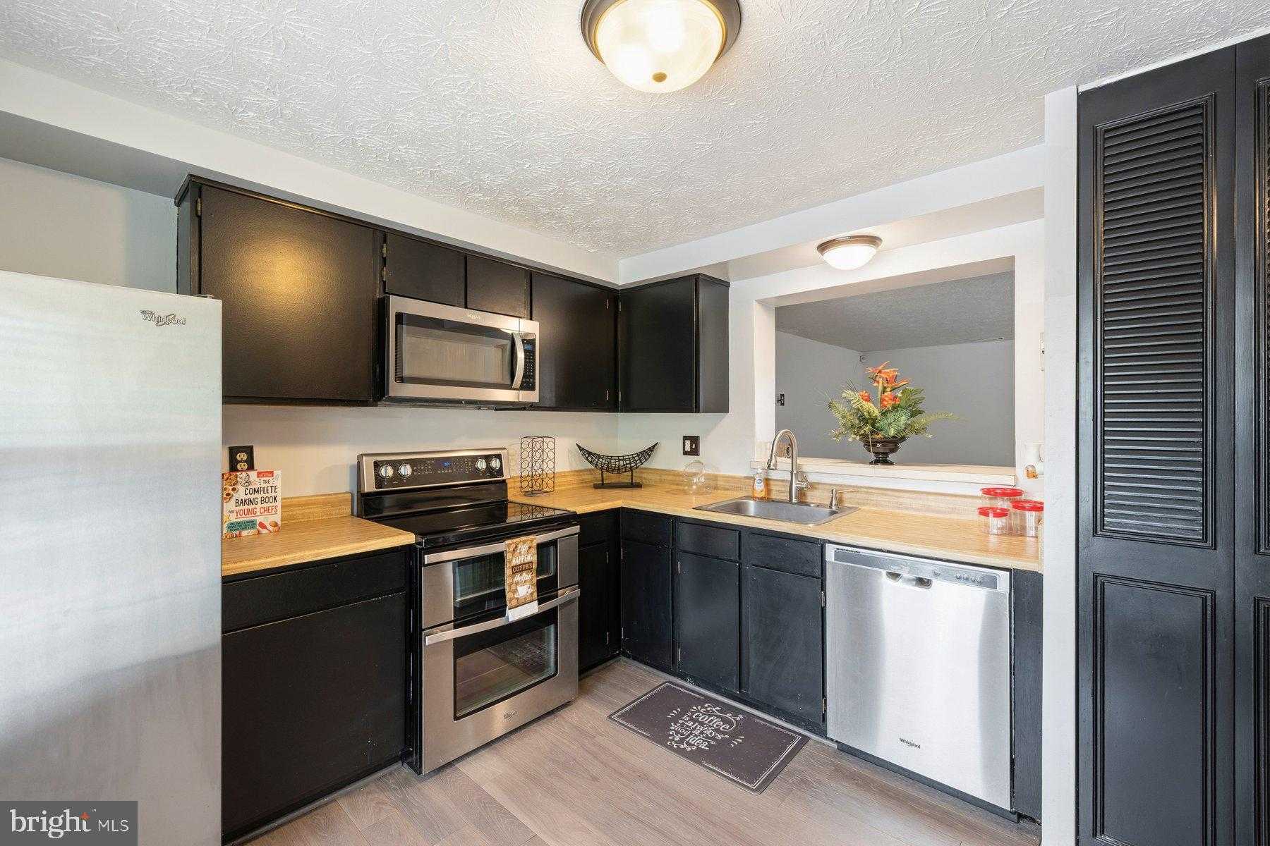 15413 N Oak CT photo 7