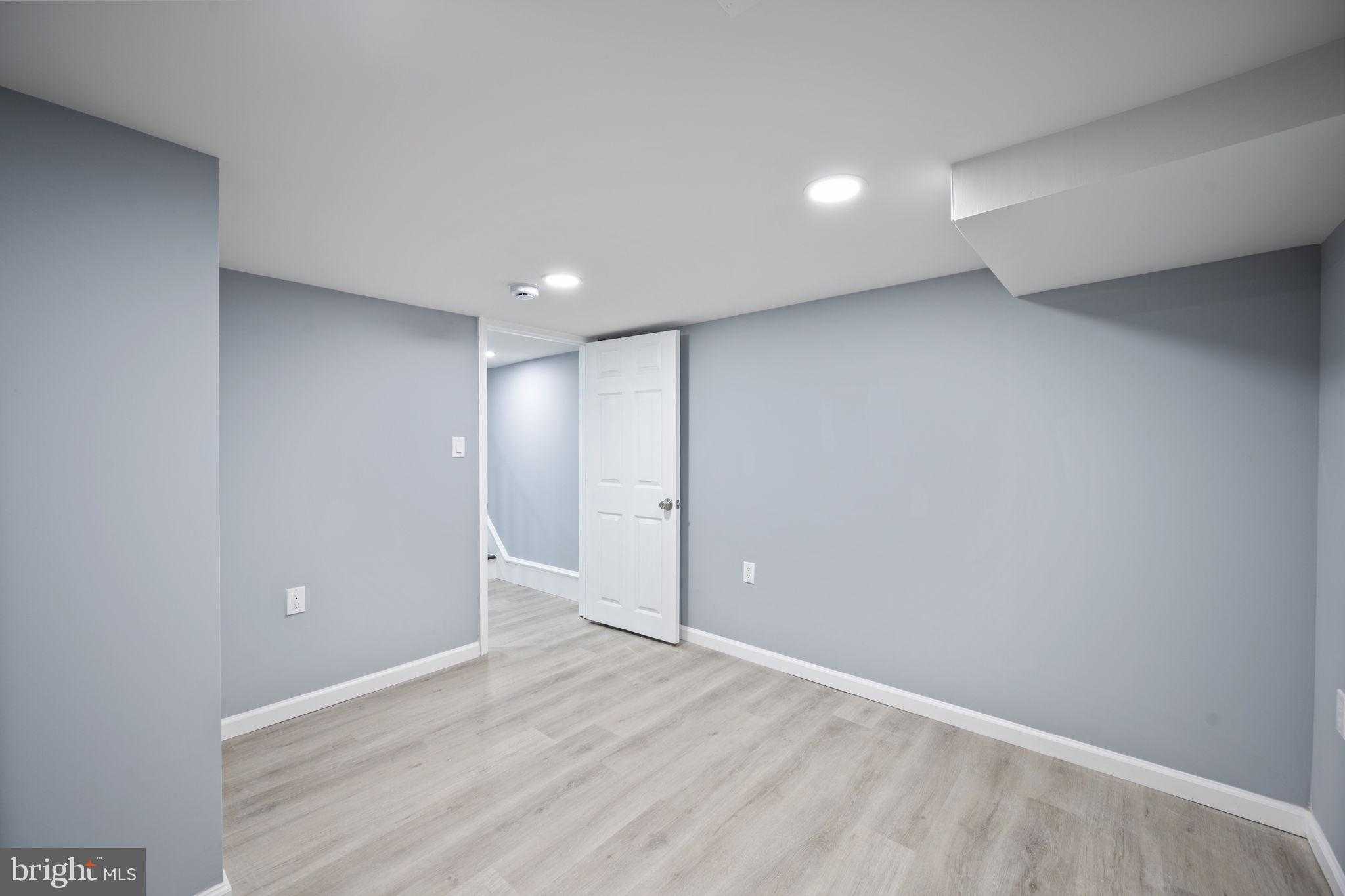 805 N Collington Ave photo 33