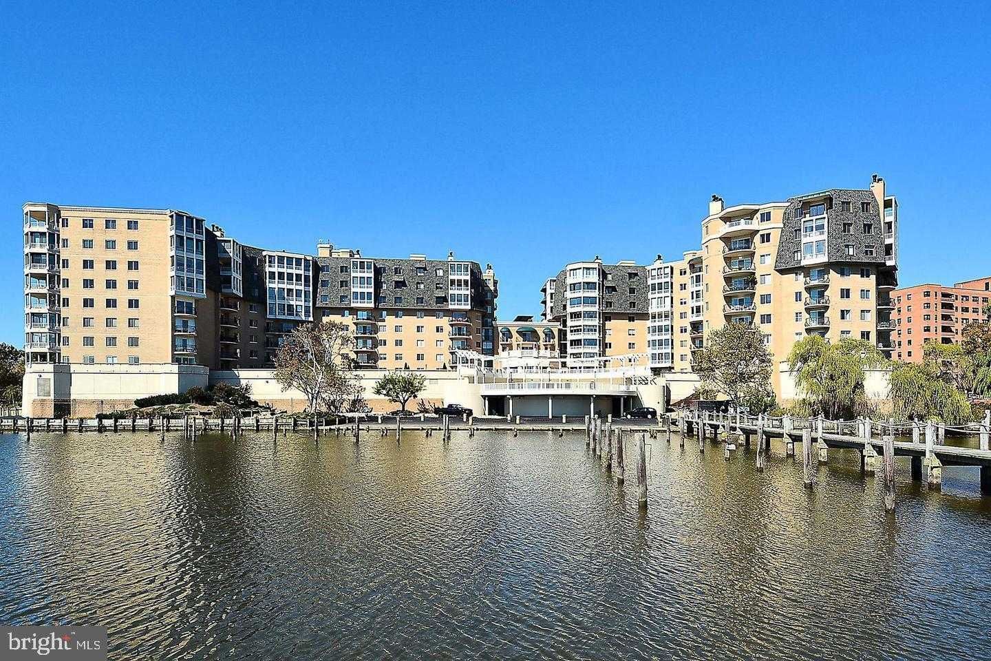 1250 S Washington St photo 11