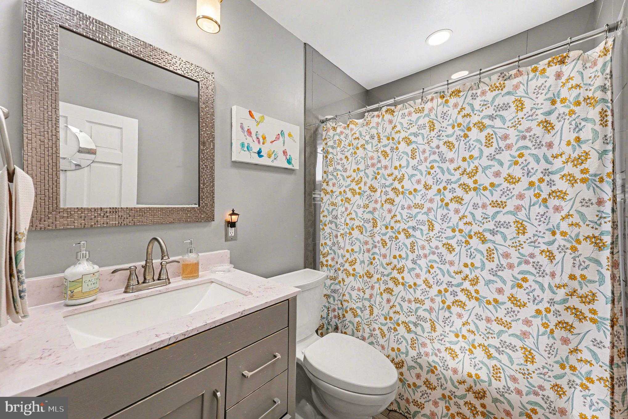 1602 Erskine St photo 21