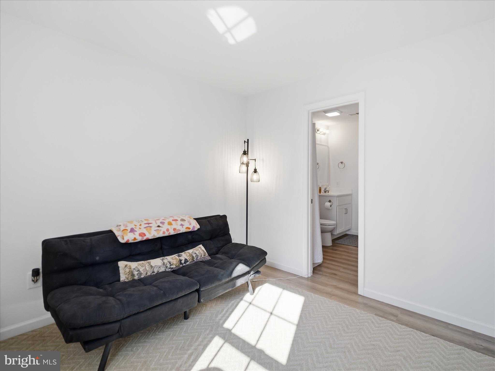 204 White Violet Way photo 13