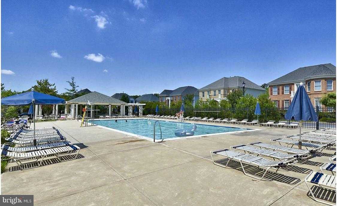 712 Coybay Dr photo 38