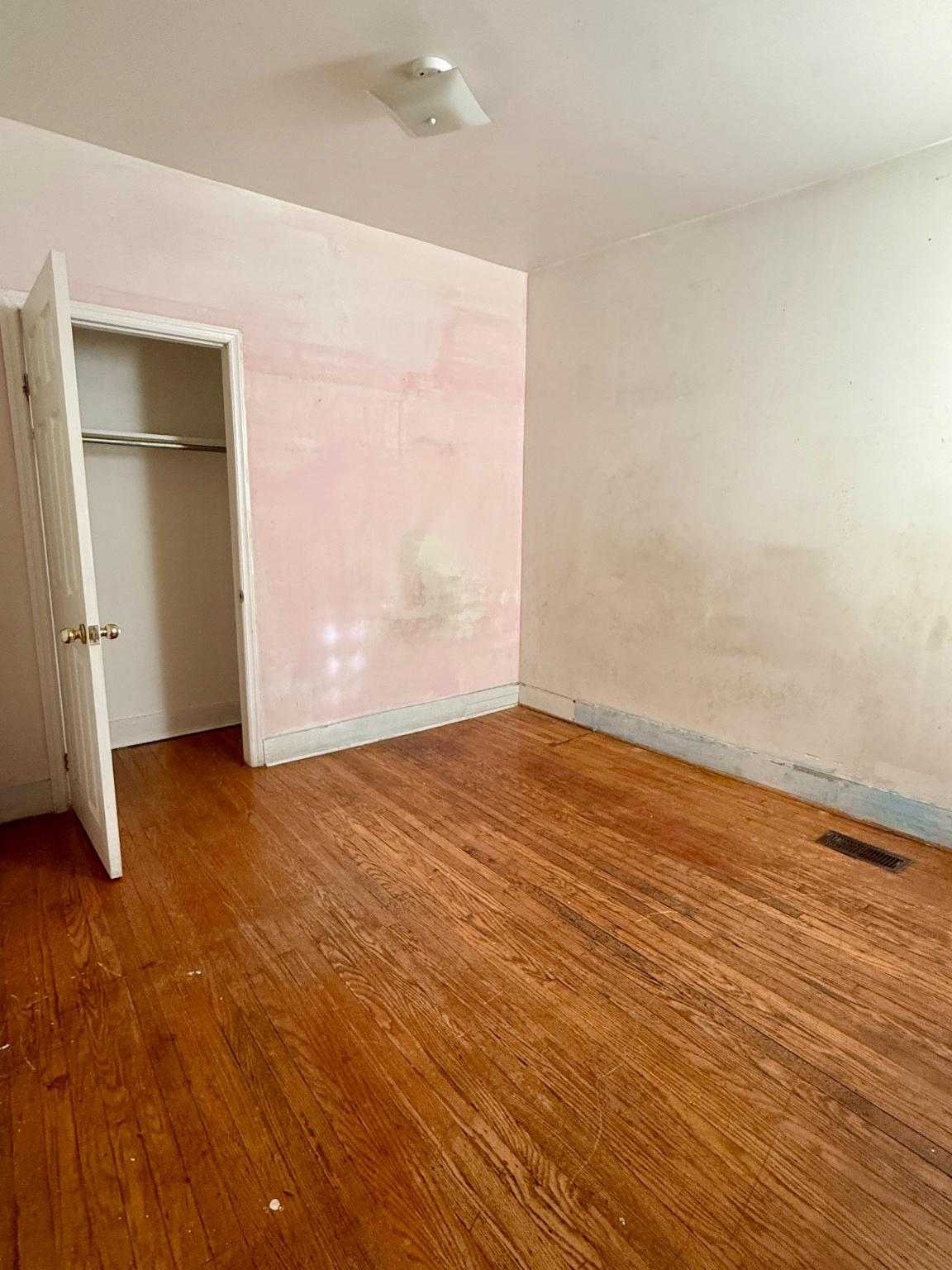 1320 S 18th St photo 15