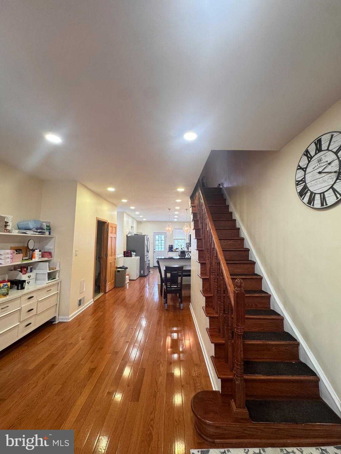 5736 N 5th St photo 2