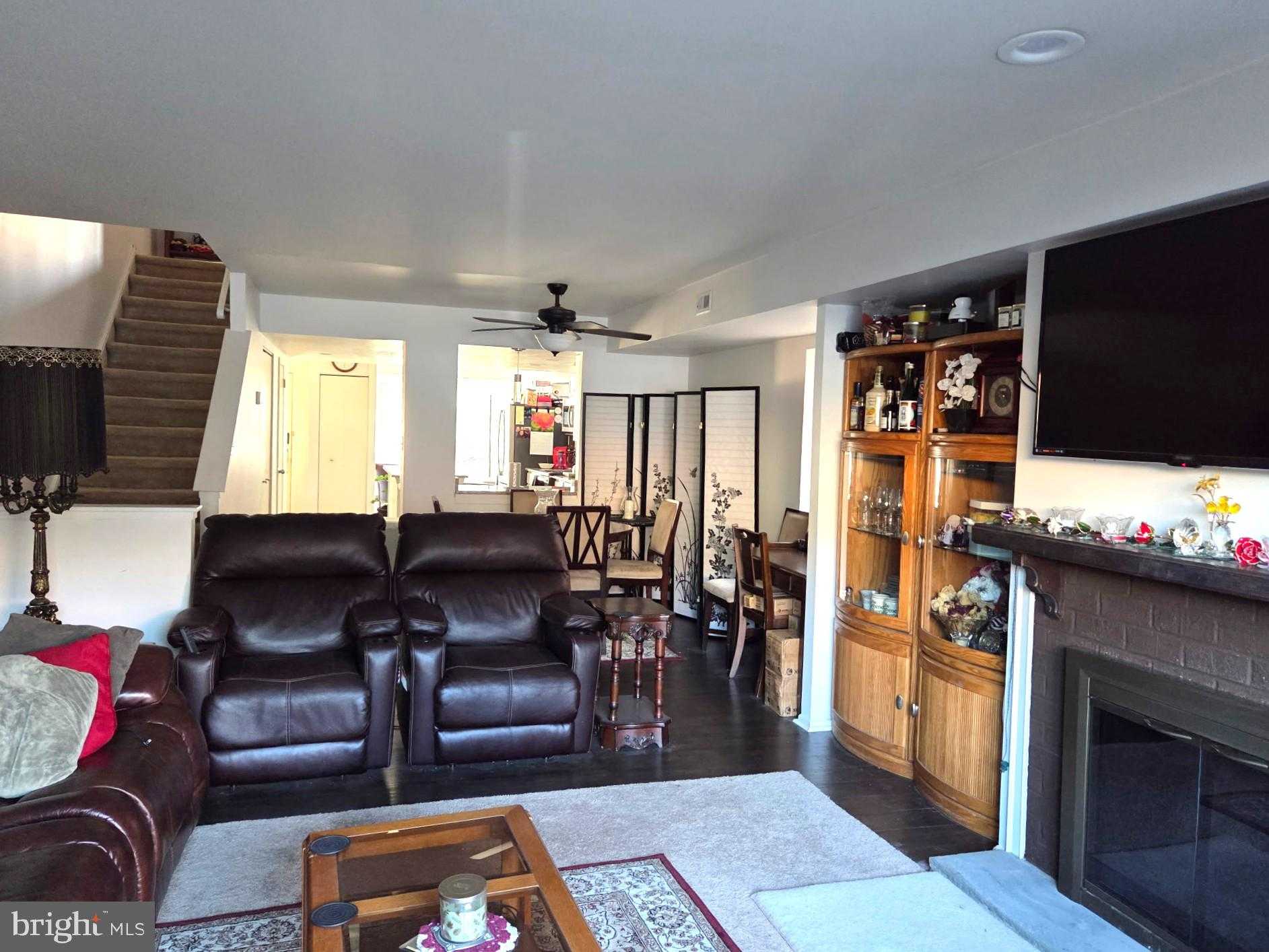 805 Stonybrook Dr # 805 photo 9