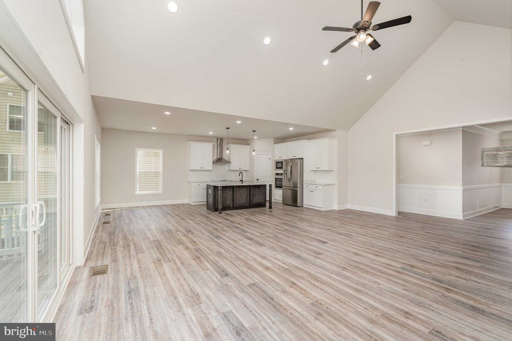 26700 Daniels Point Dr photo 10