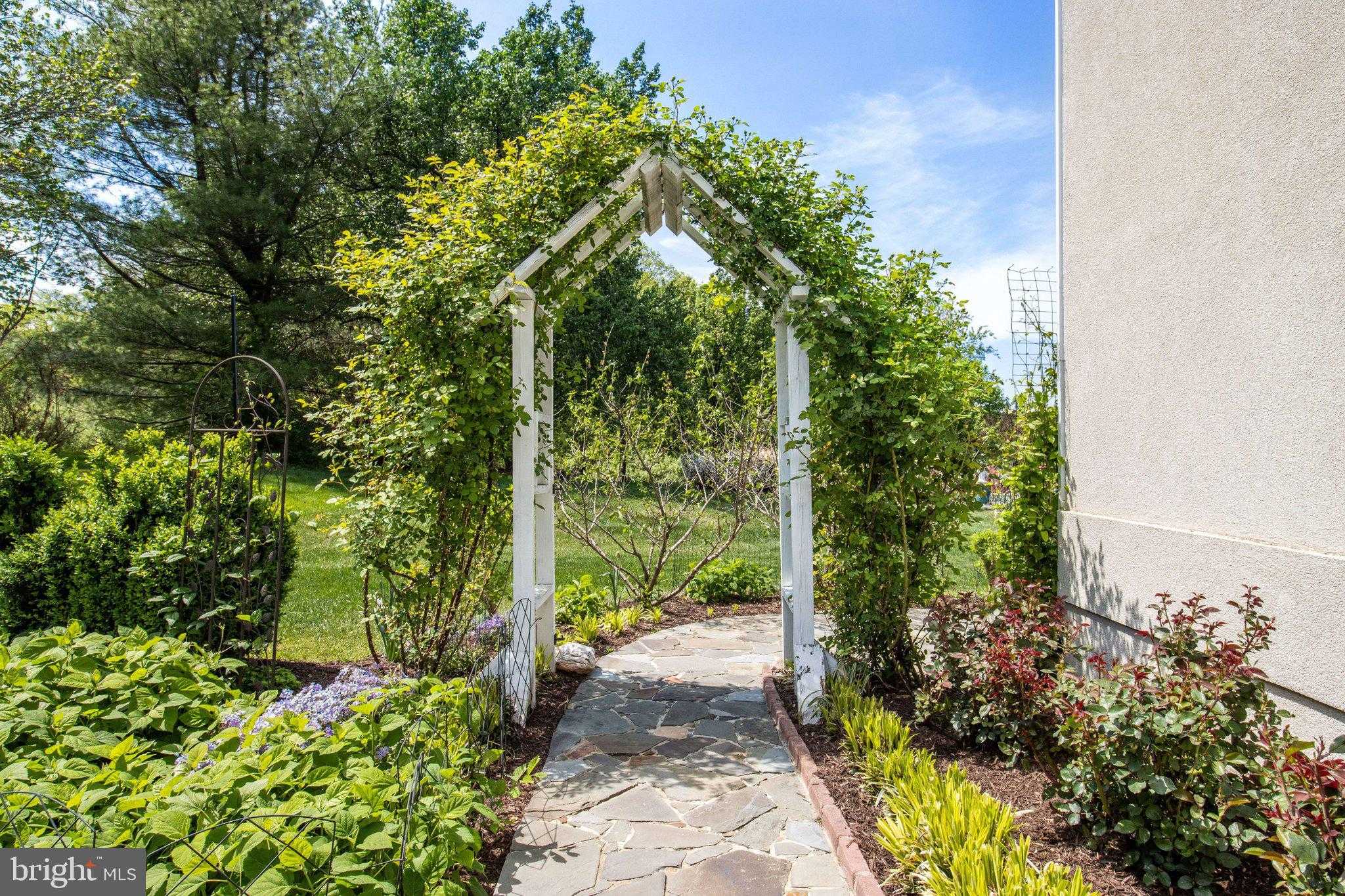 608 Nalls Farm Way photo 79