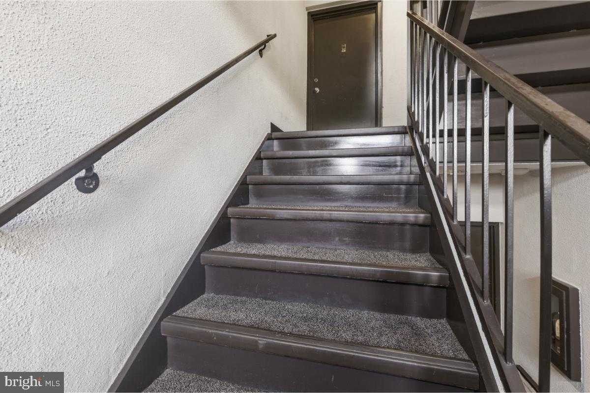 1403 Key Pkwy # 201 photo 19