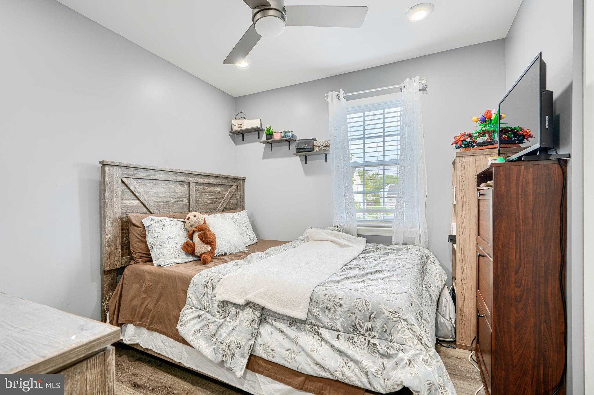 9 Brafferton Way photo 14