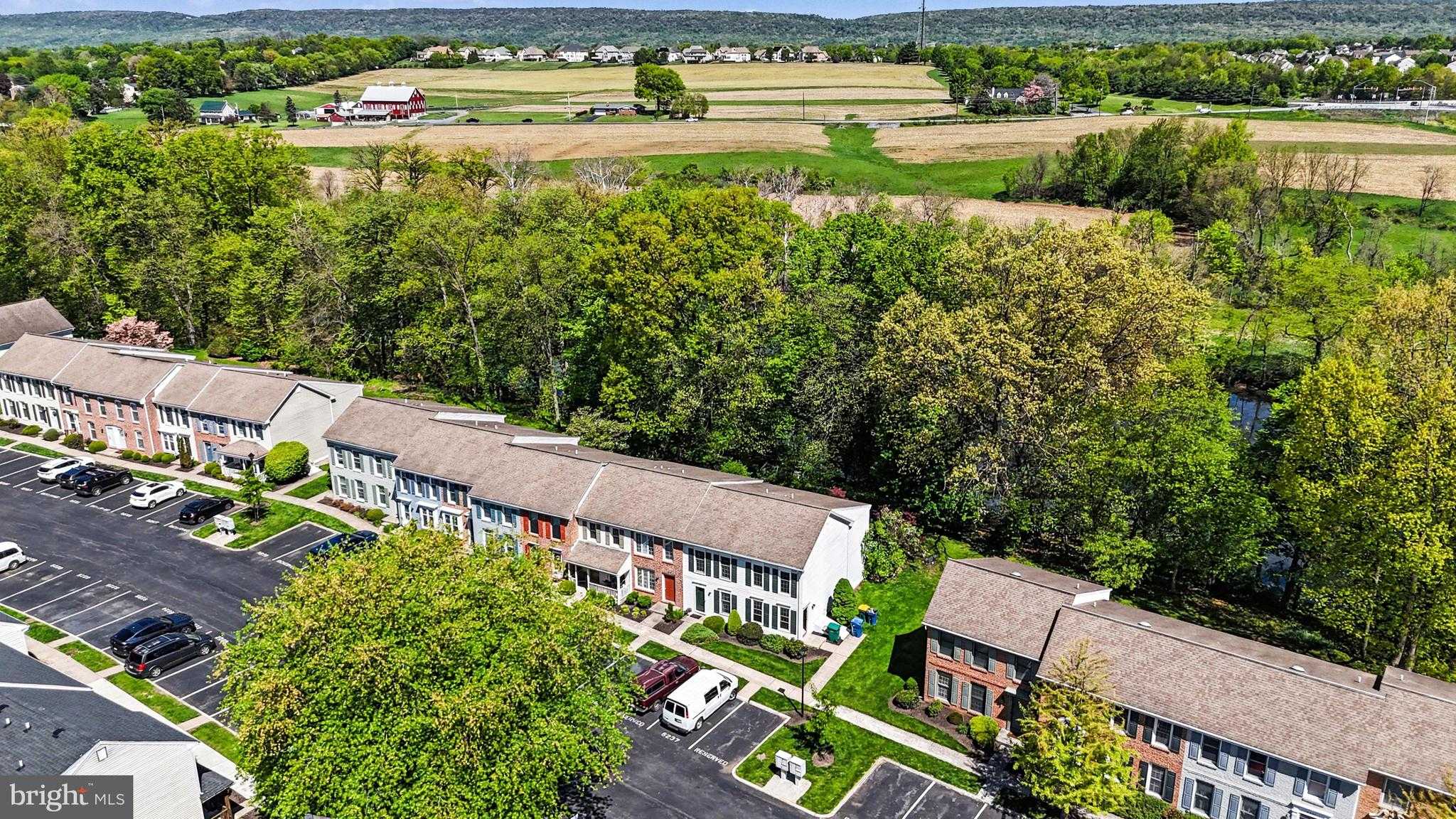 6239 Stanford CT photo 31