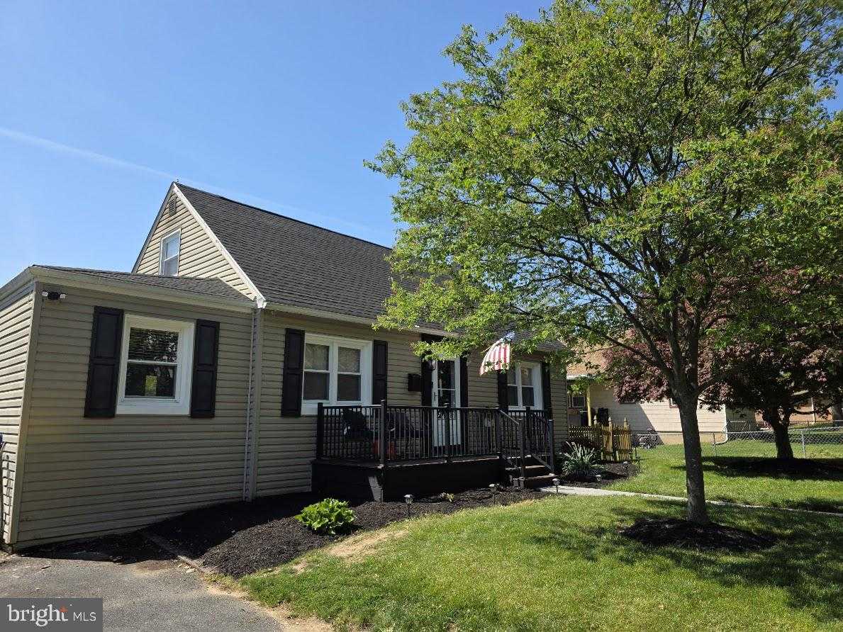 4903 Erie Rd photo 2