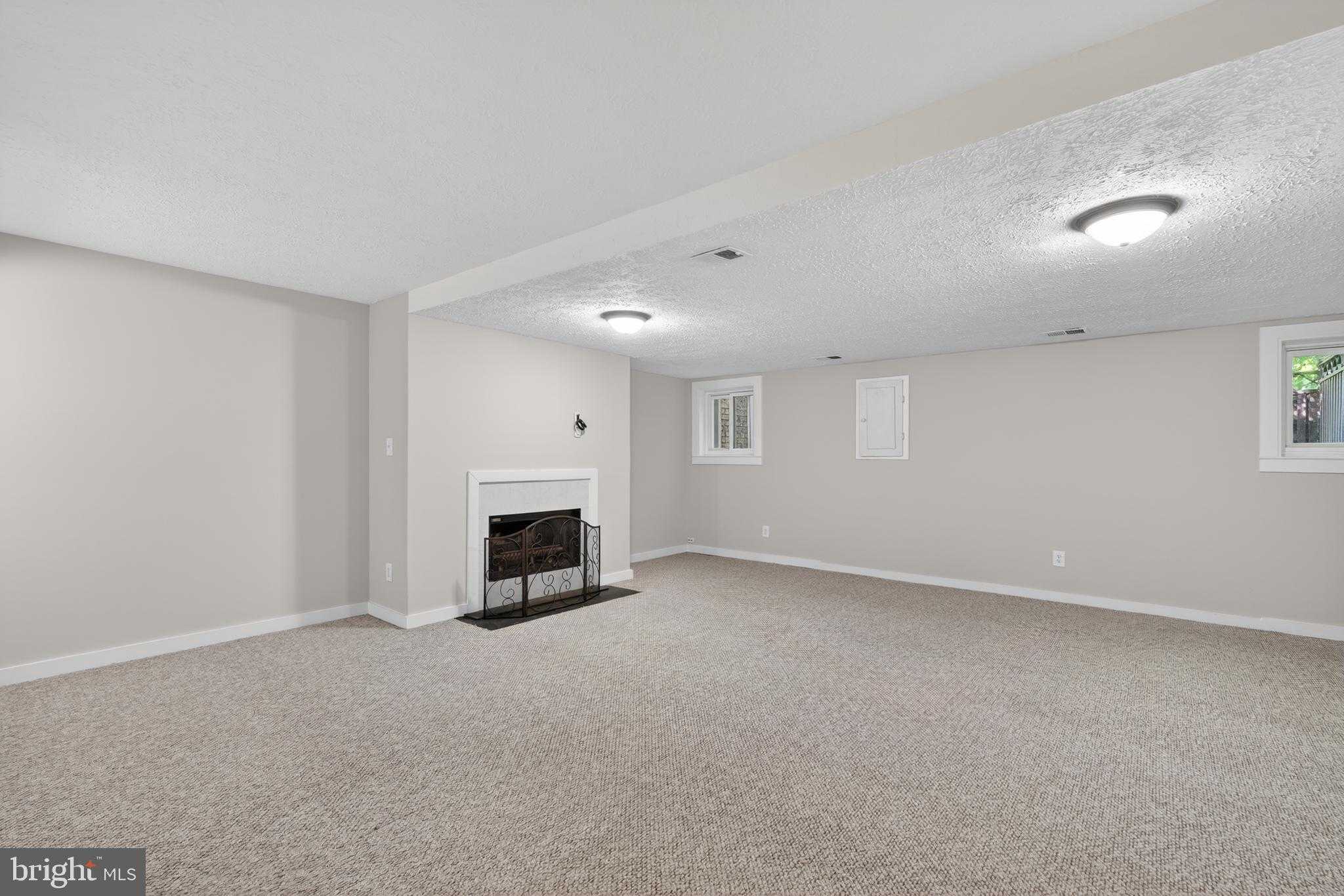 6894 Deer Run Dr photo 26