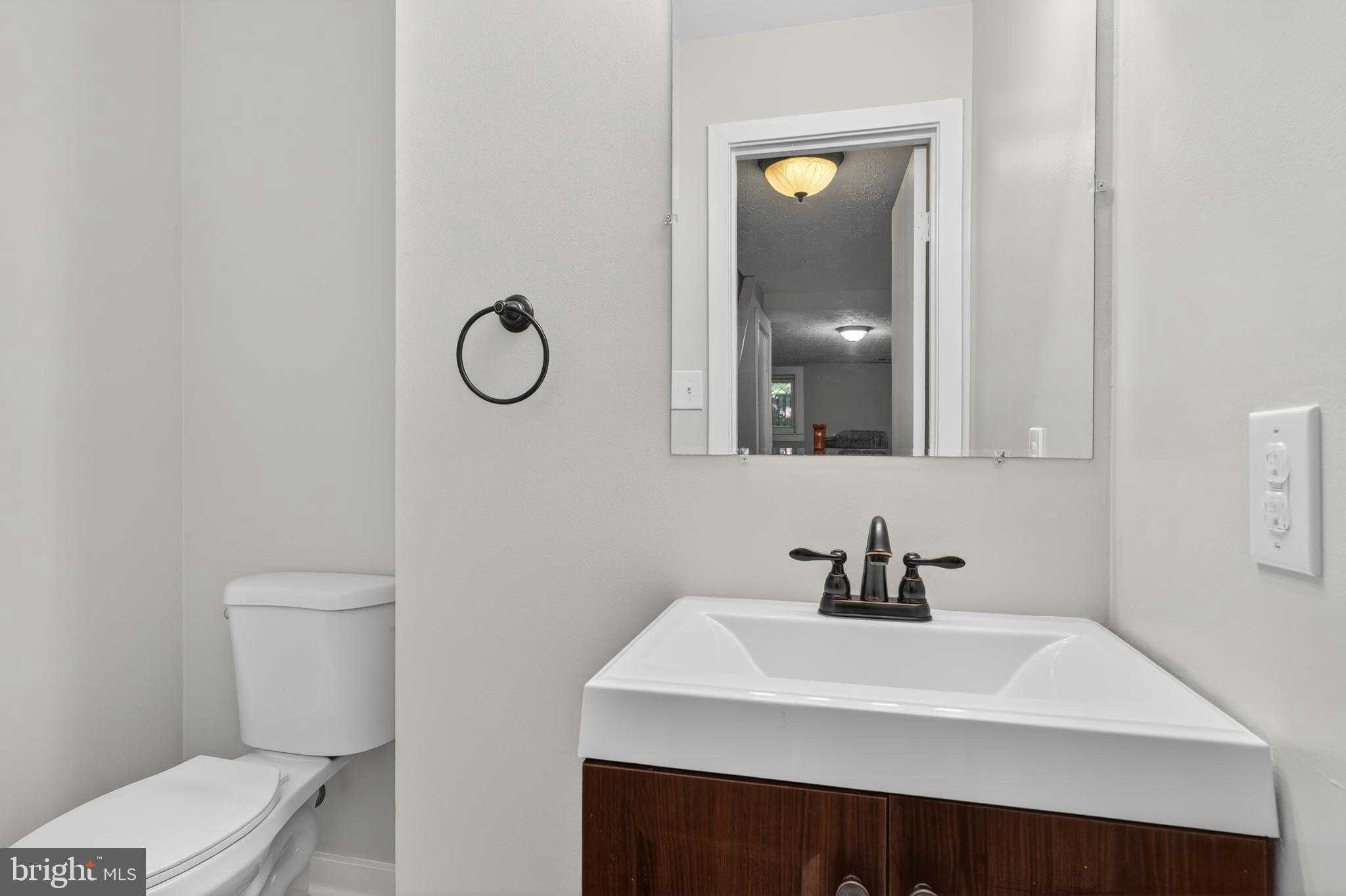 6894 Deer Run Dr photo 29