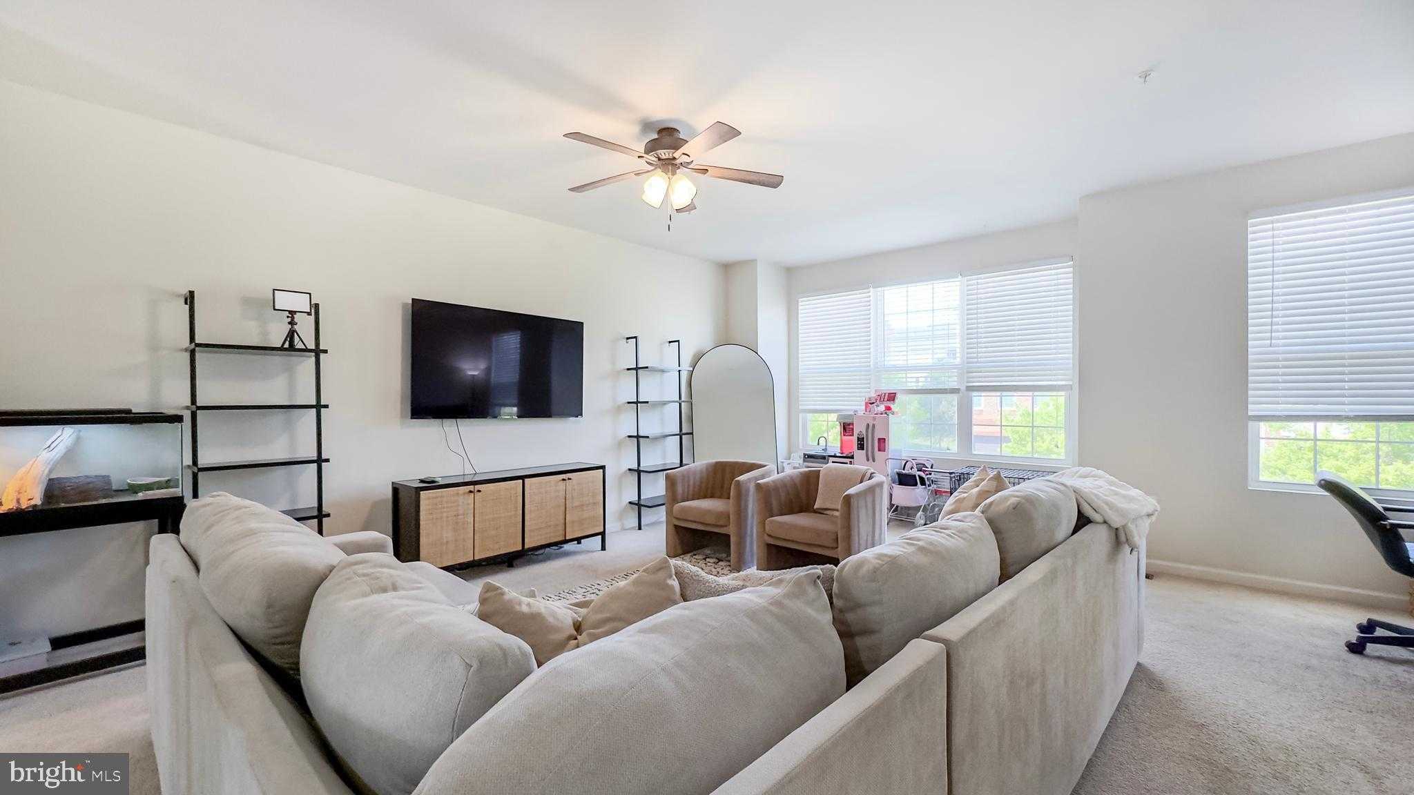 11405 Sandhurst Pl photo 27