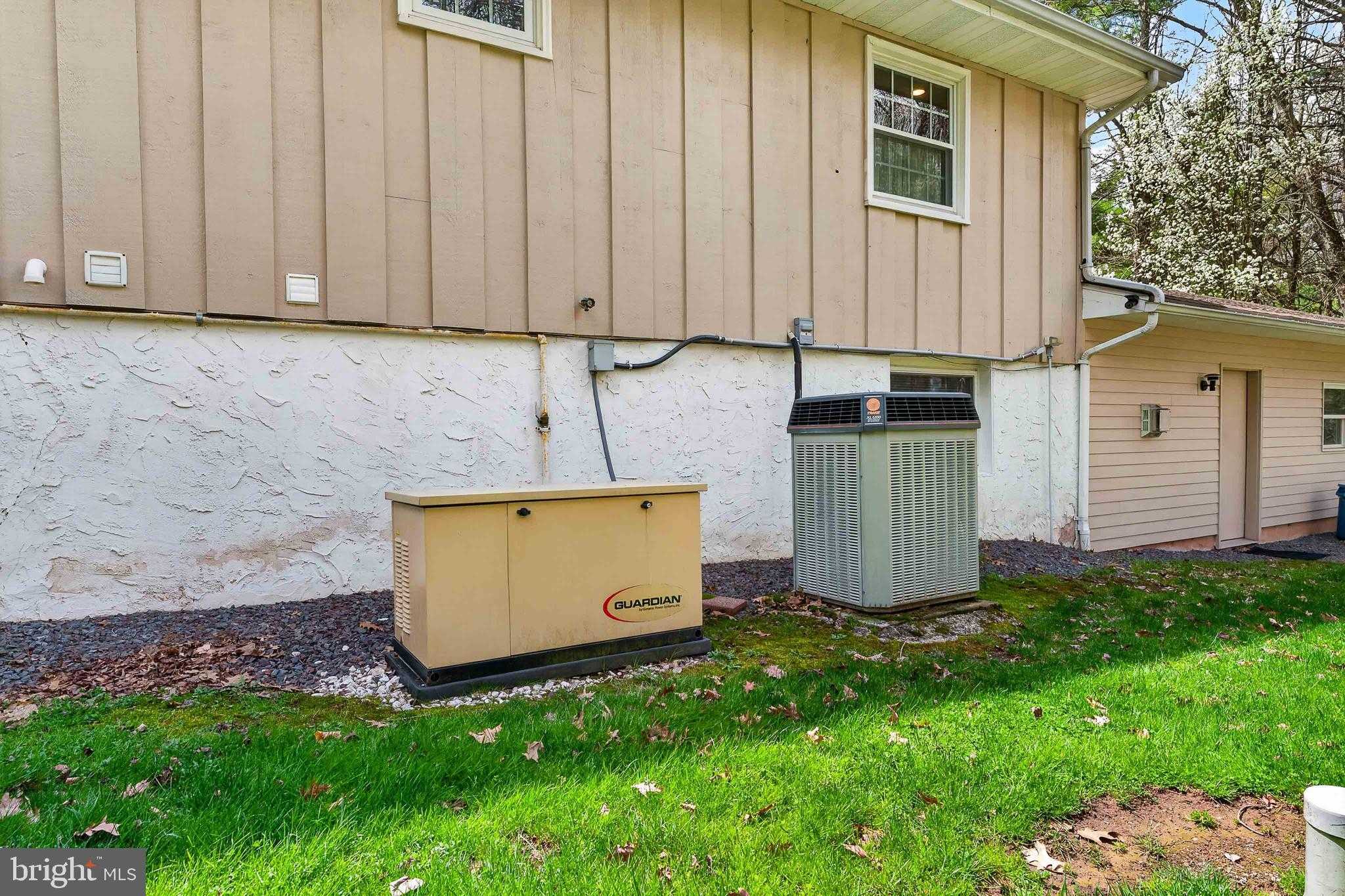 128 Nakora Dr photo 64