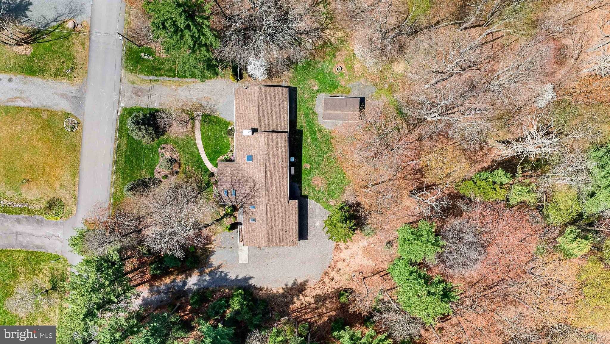 128 Nakora Dr photo 7