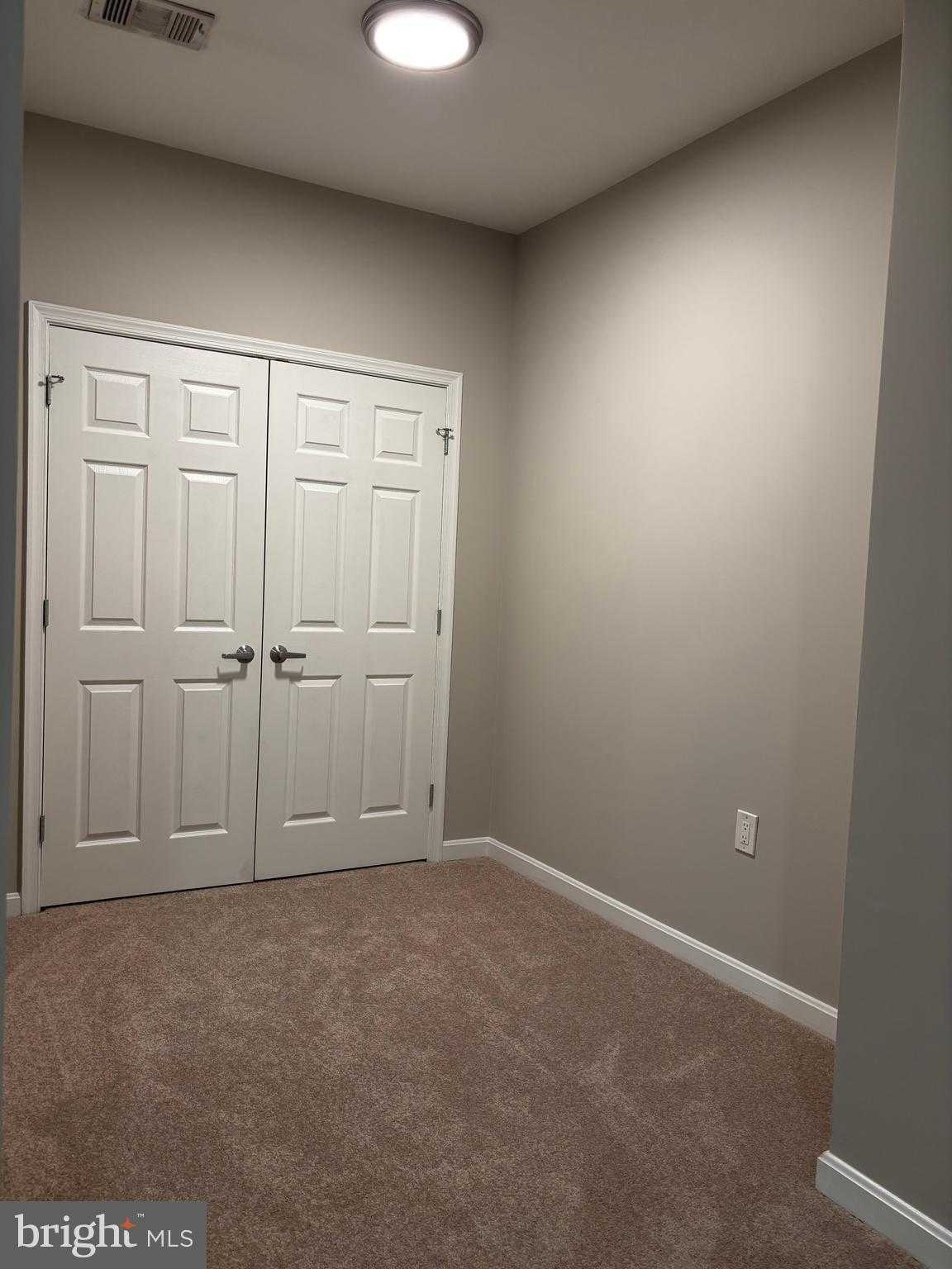 23 Pierside Dr Apt 130 photo 18