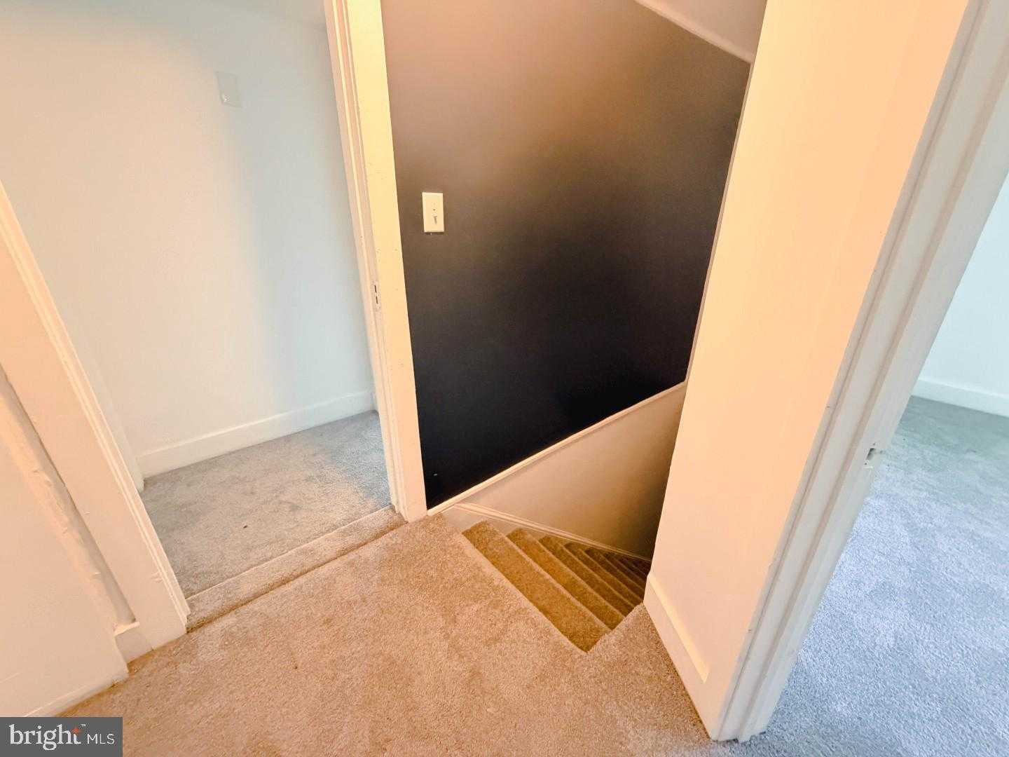 318 W 6th Ave photo 68