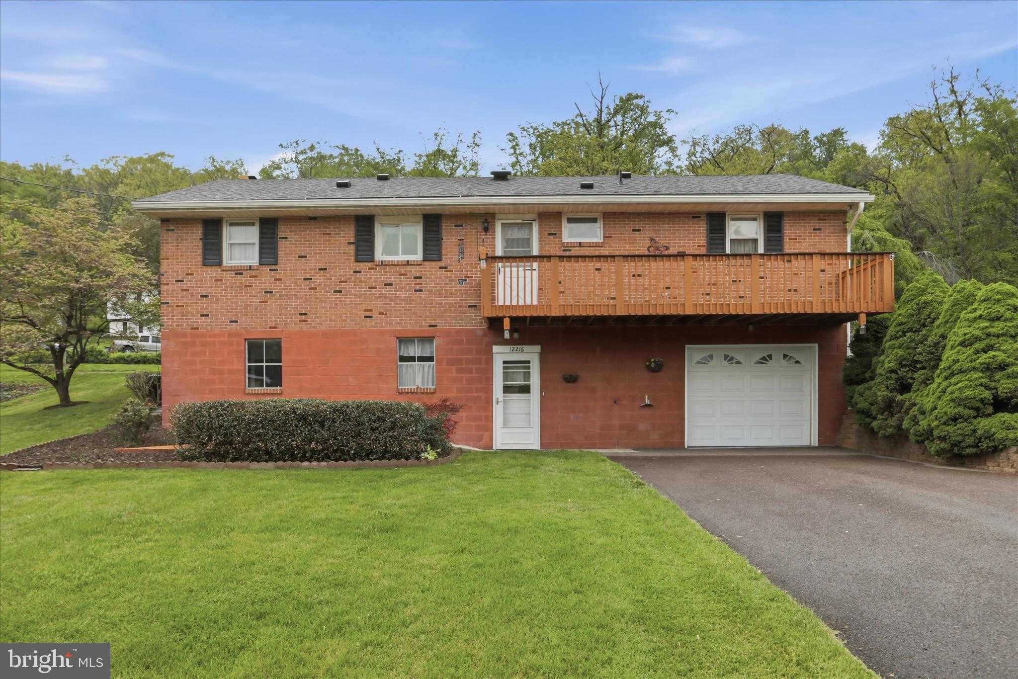 12216 Mcmullen Hwy SW photo 33