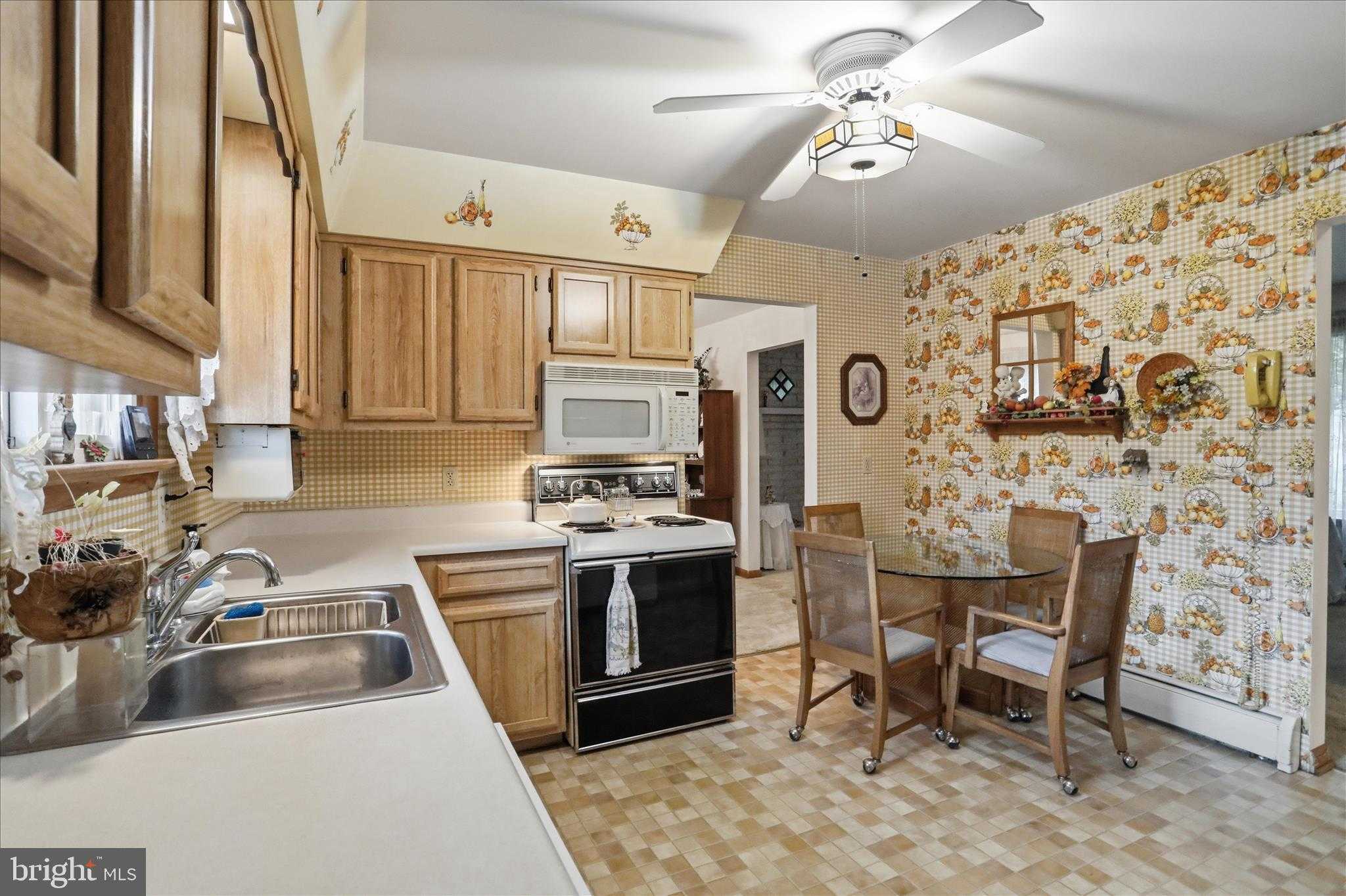 12216 Mcmullen Hwy SW photo 8