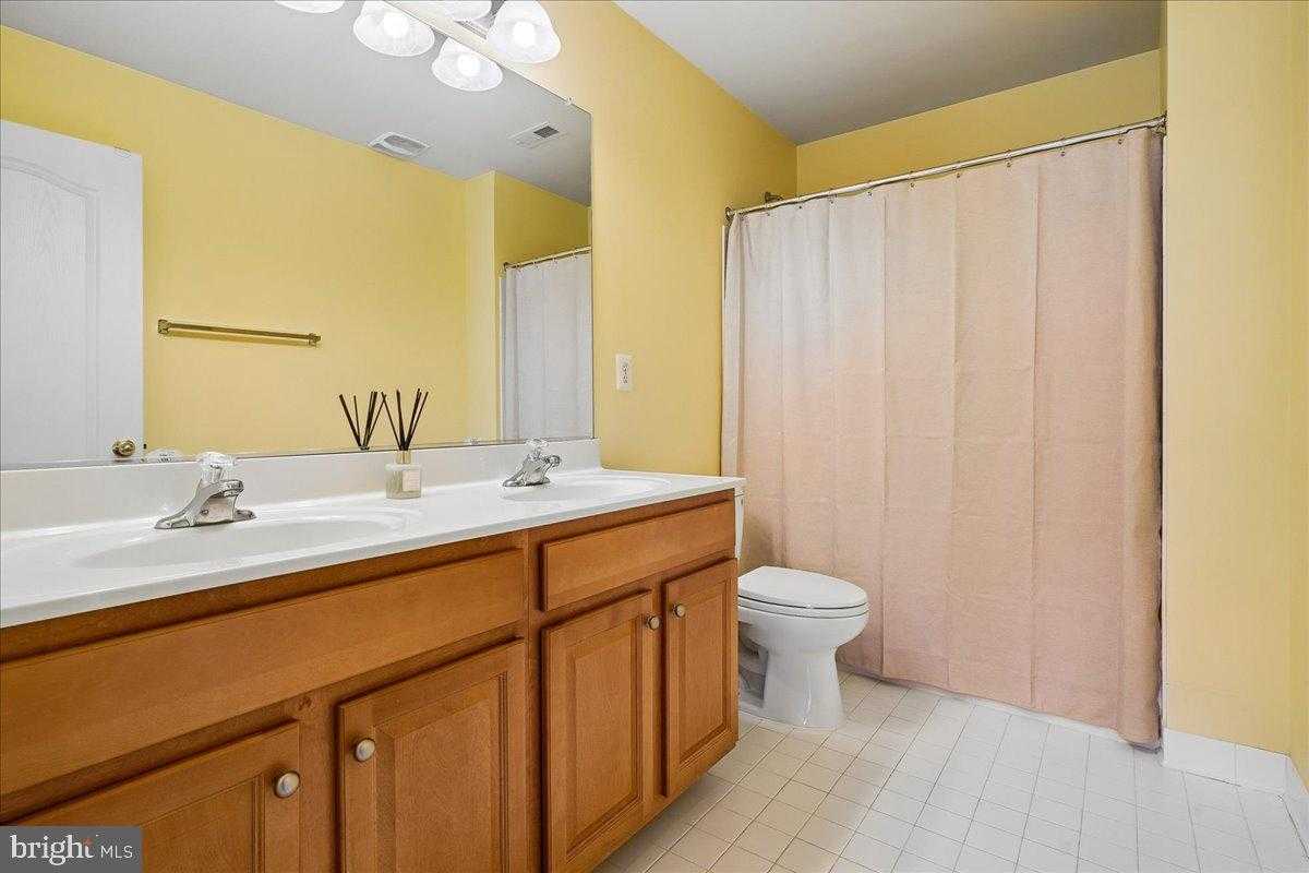 5382 Macdonald Rd photo 26