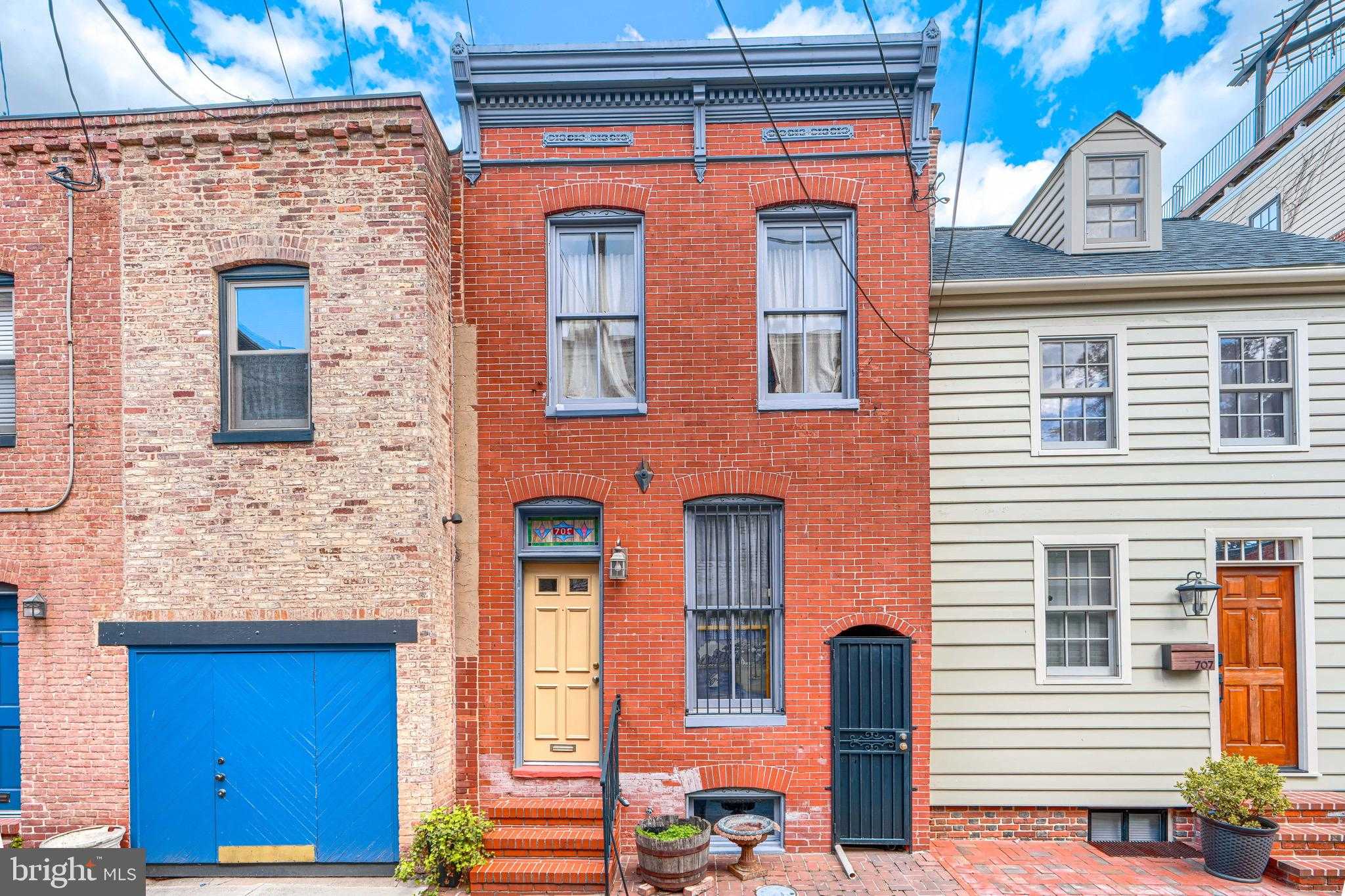 705 S Regester St, Baltimore