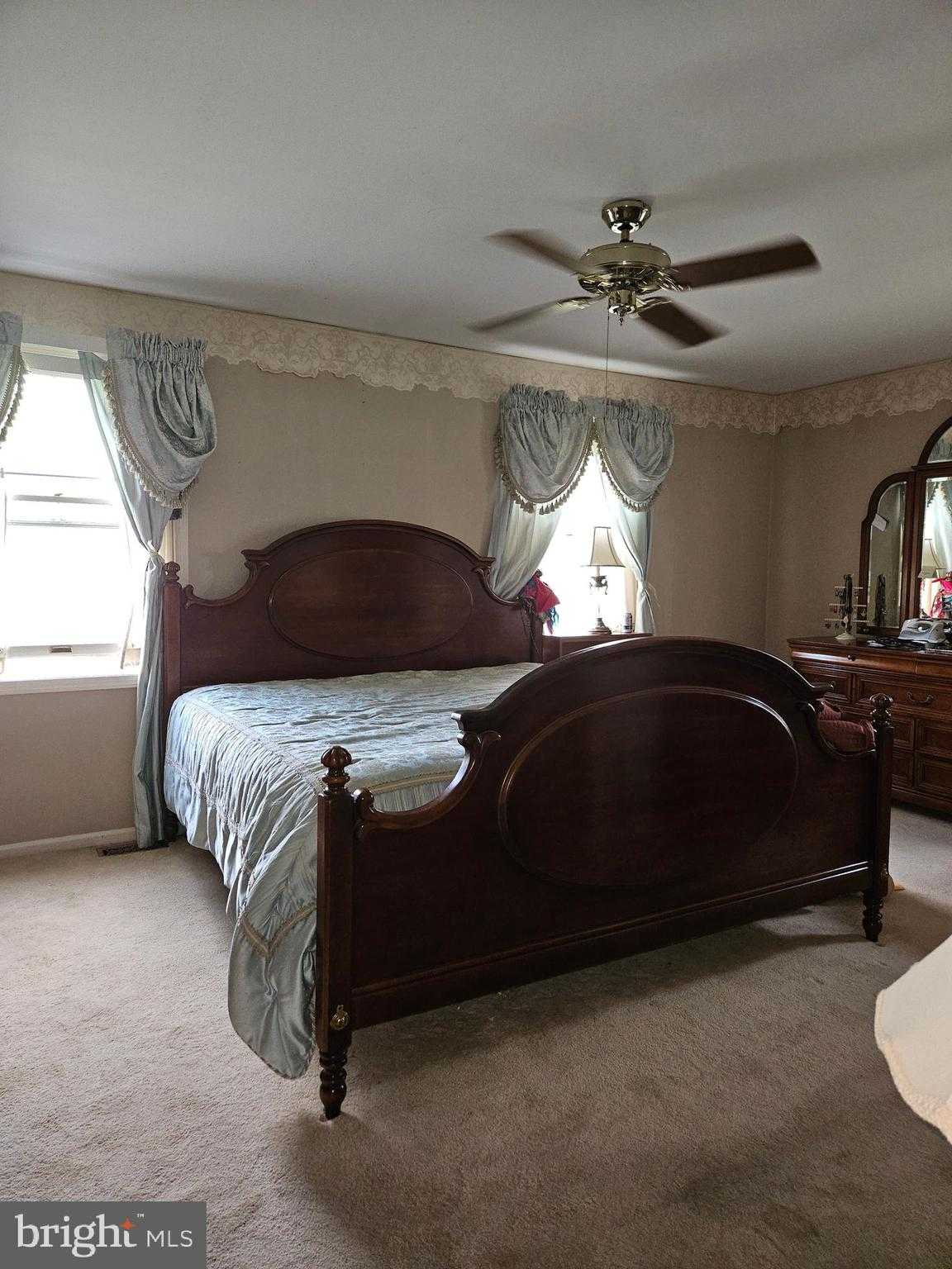 300 Quarry Rd photo 19