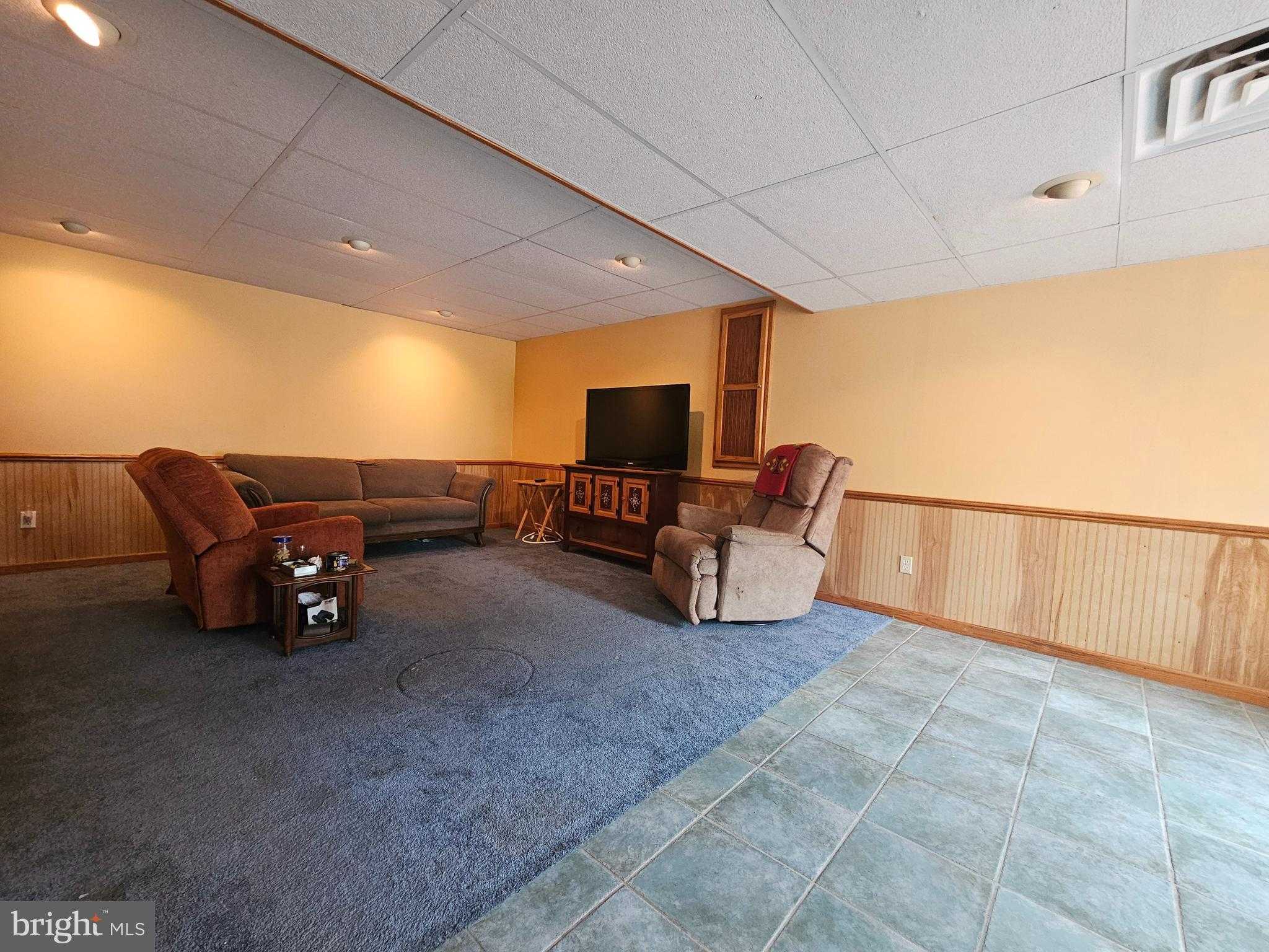 300 Quarry Rd photo 25