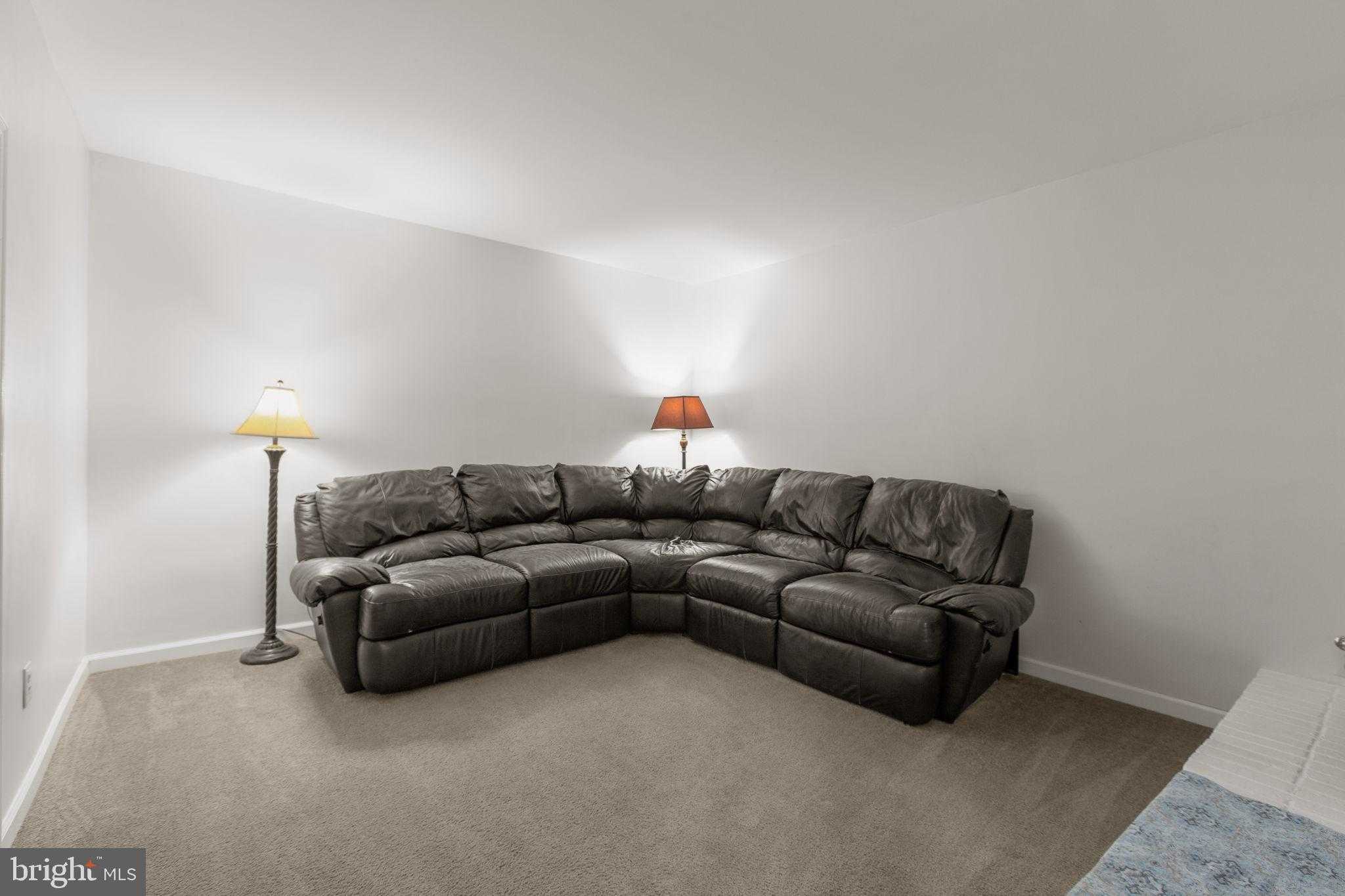 6 Westcott Pl photo 48