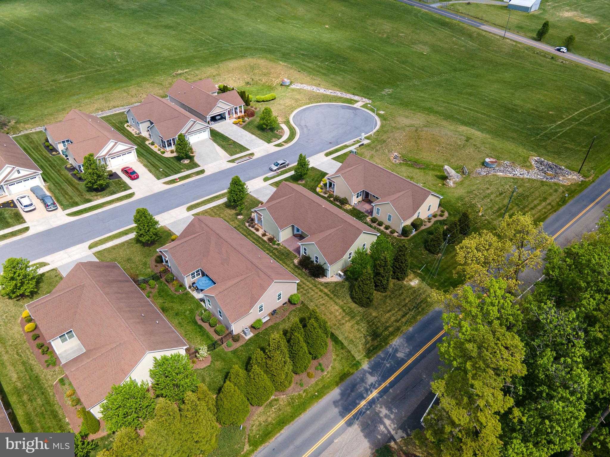 1017 Sun Poppy CT photo 42