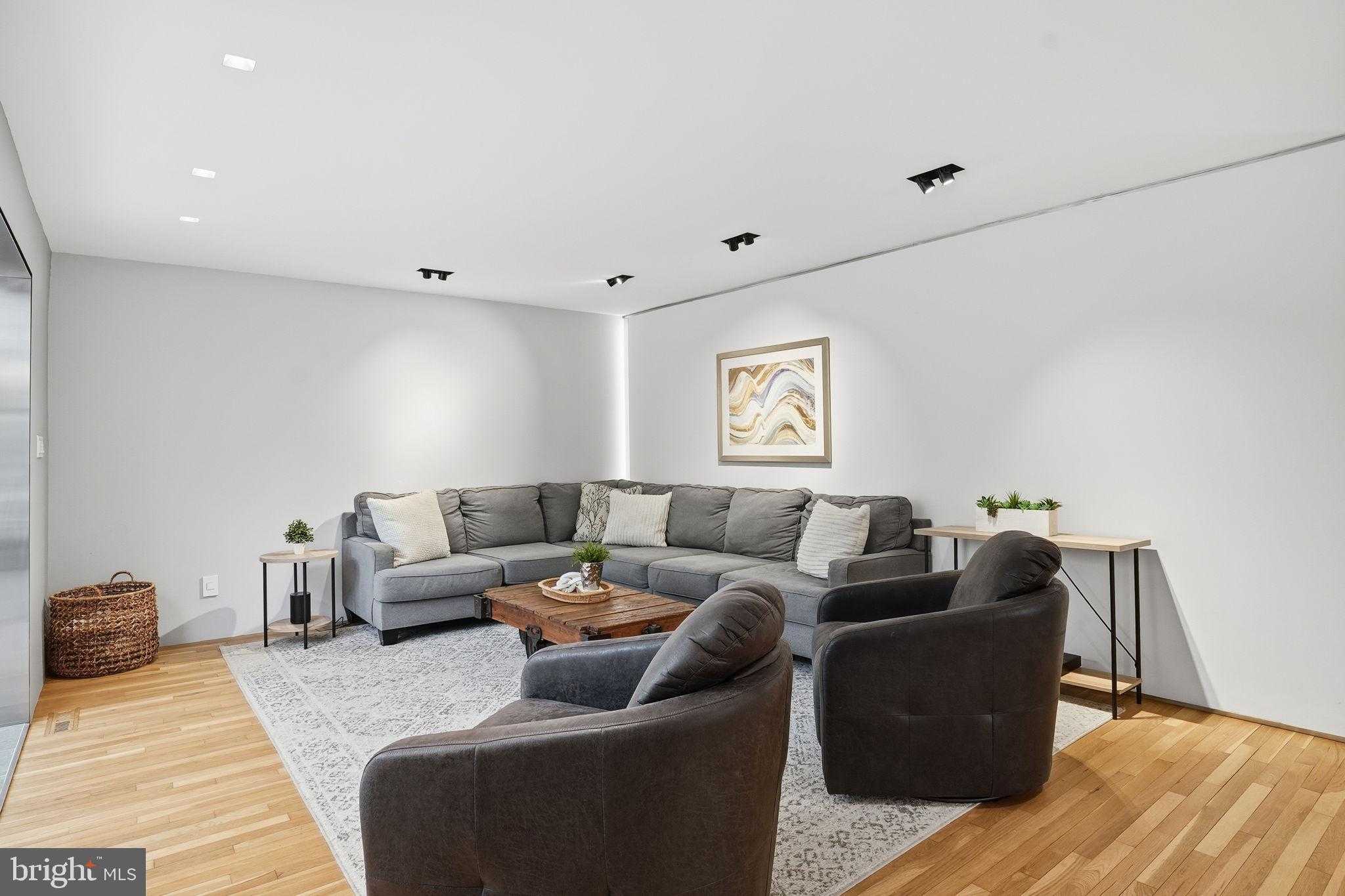 15130 Springfield Rd photo 21