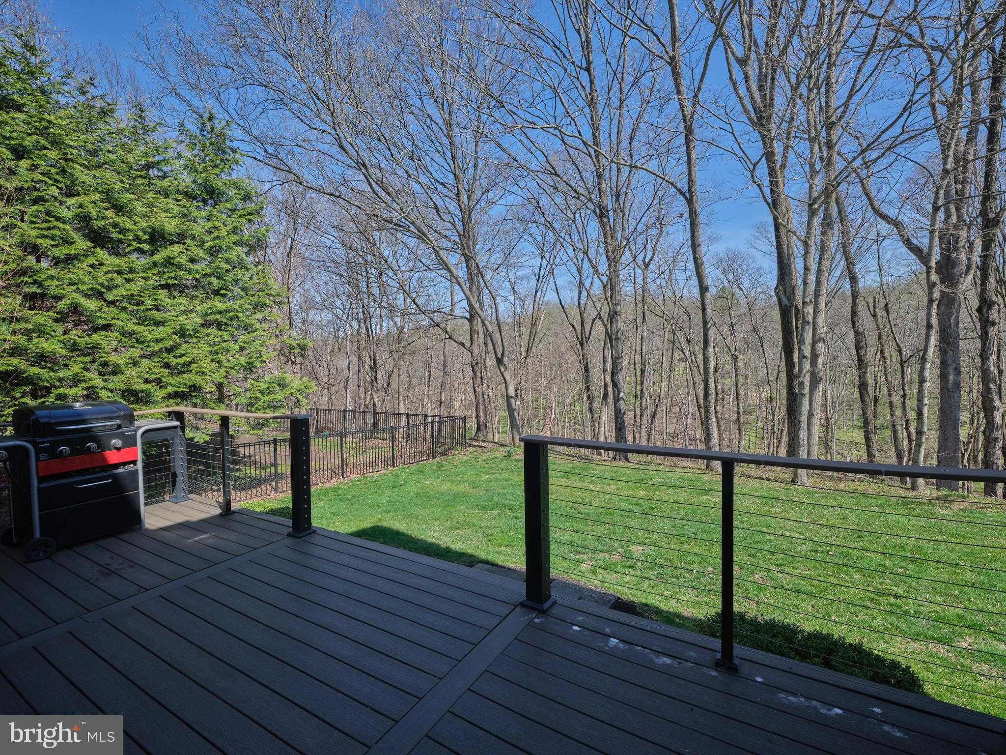 204 Riverwoods Dr photo 31