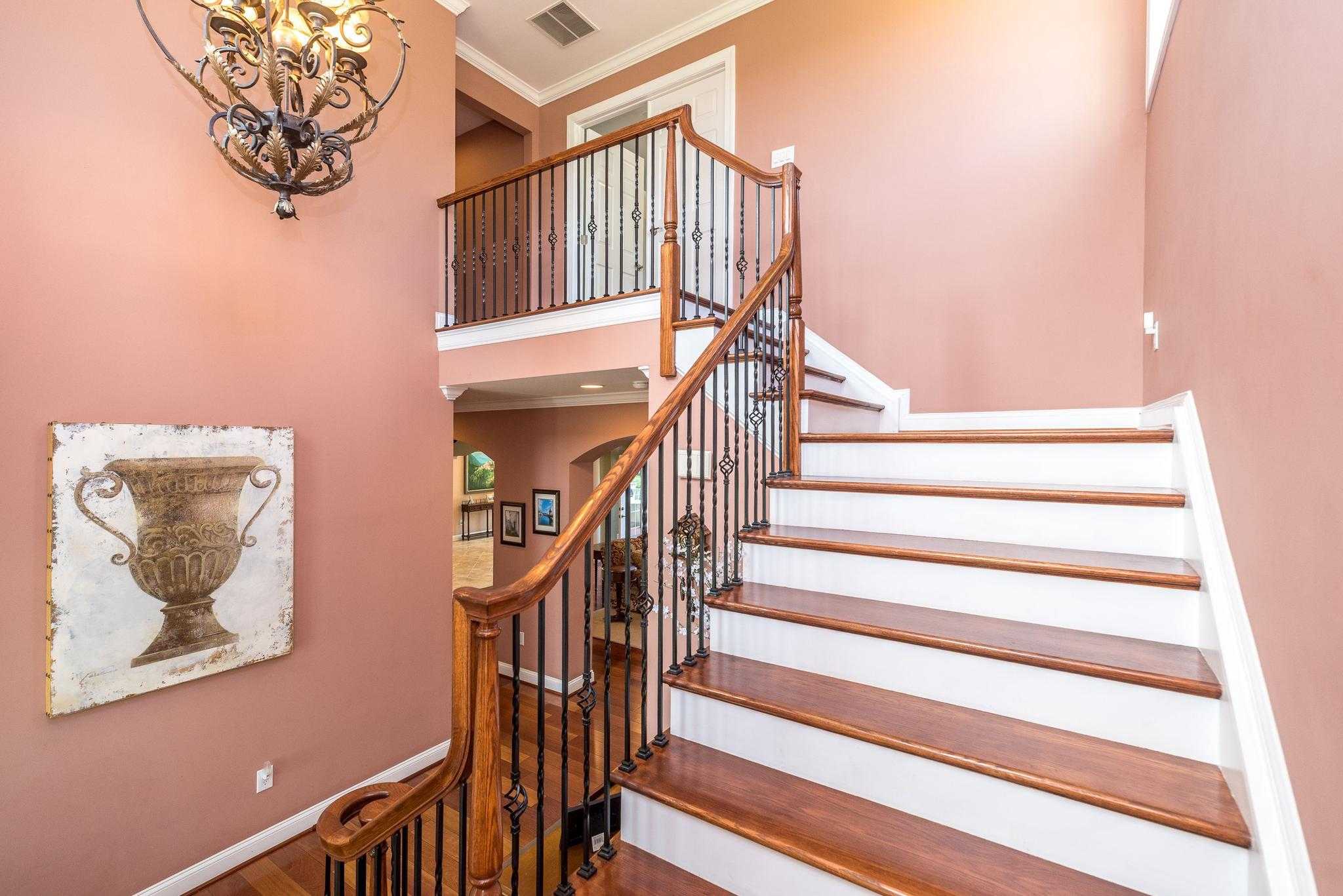 25 Bridgetown Pike photo 31