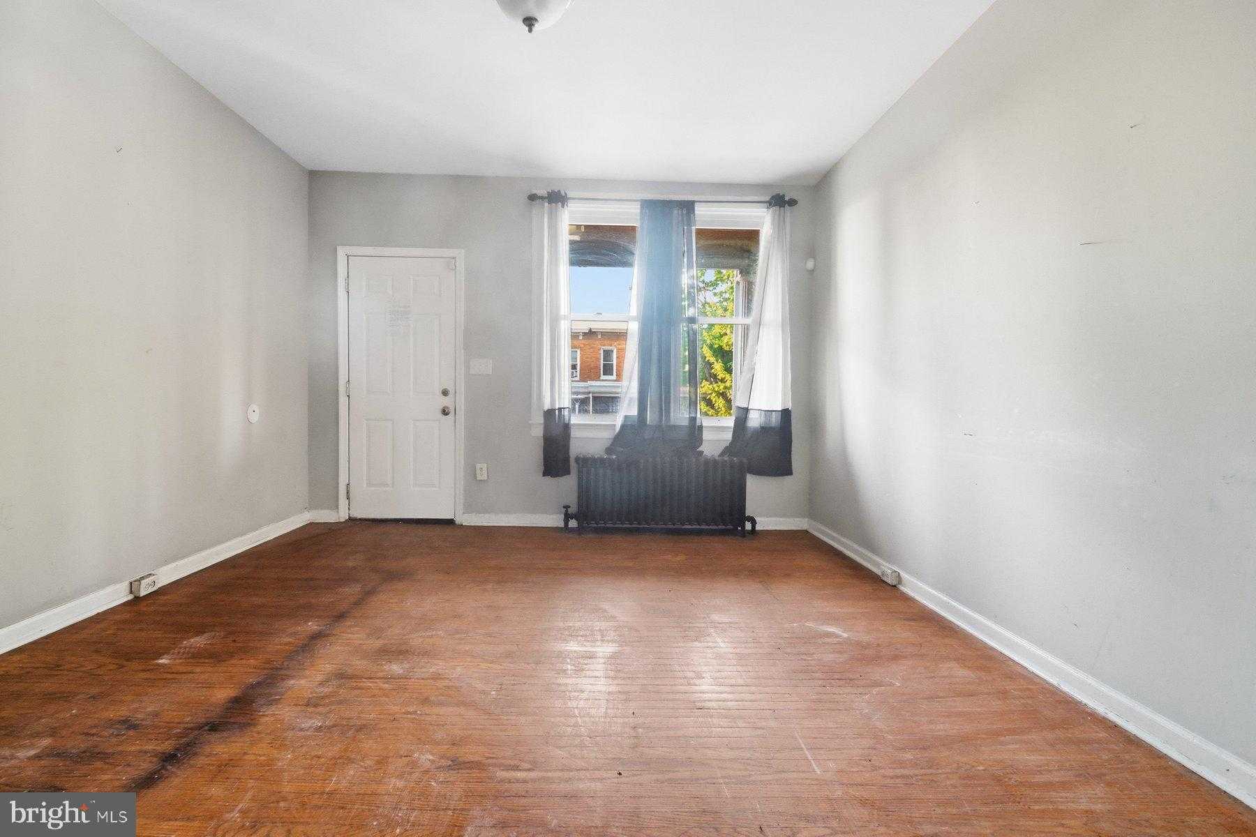 2640 Beryl Ave photo 4