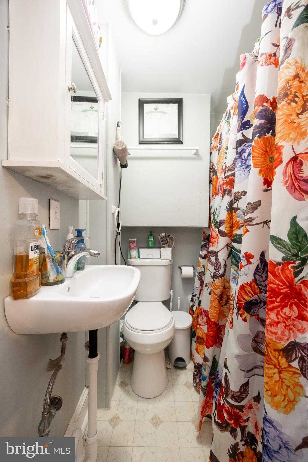 501 N Charlotte St photo 14