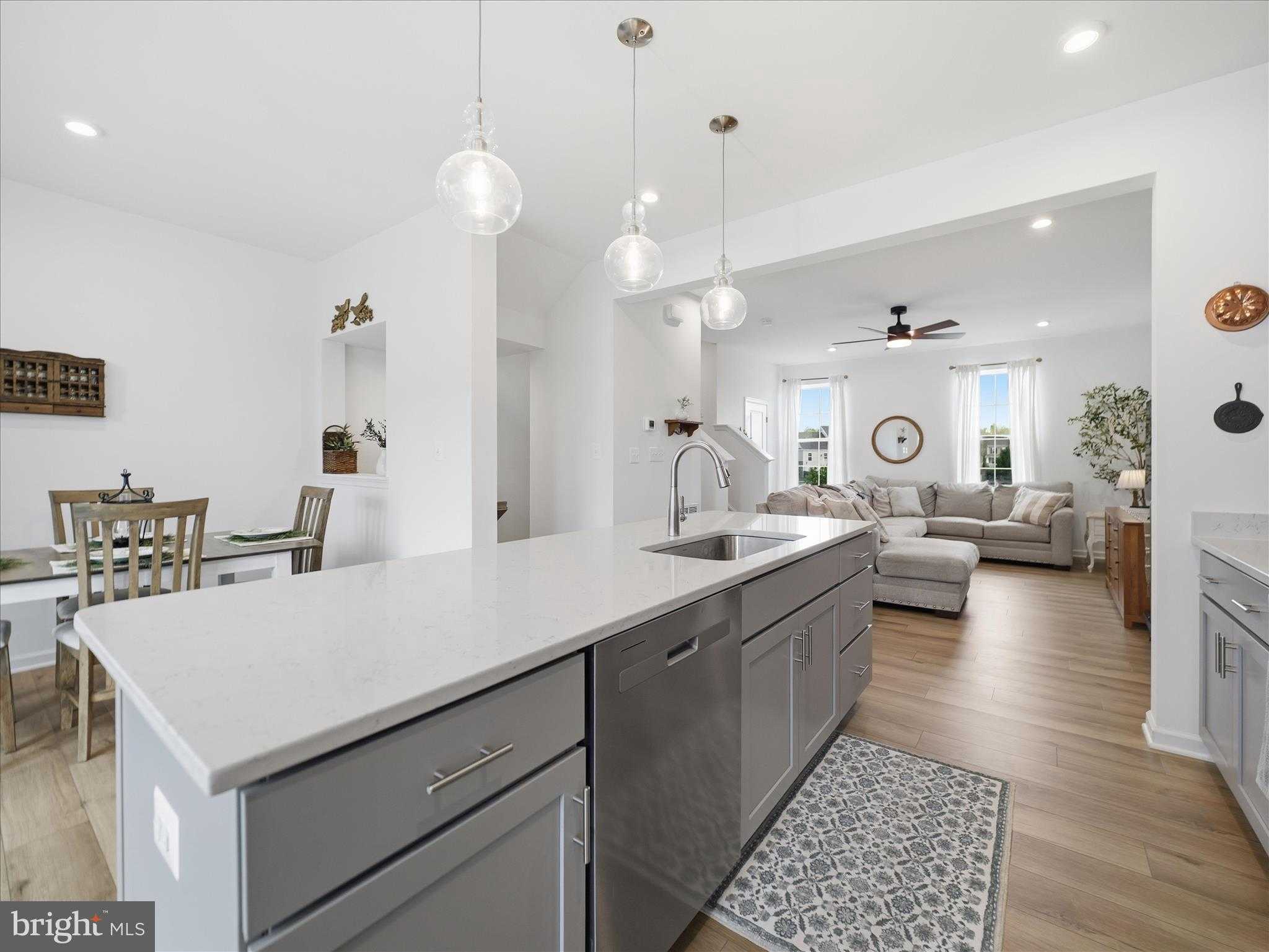 240 Husky Trl photo 13