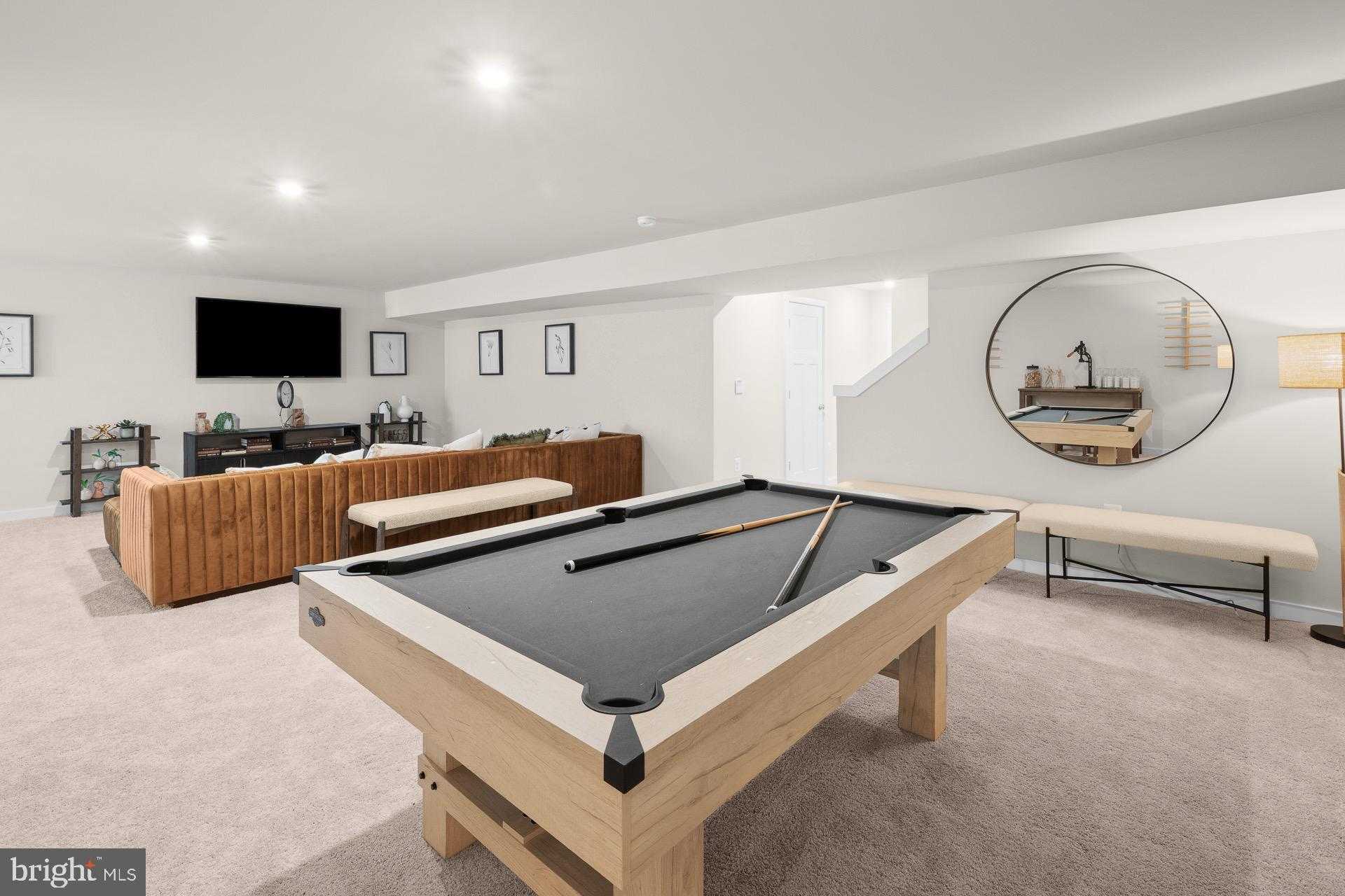 10 Foreman Rd E photo 20