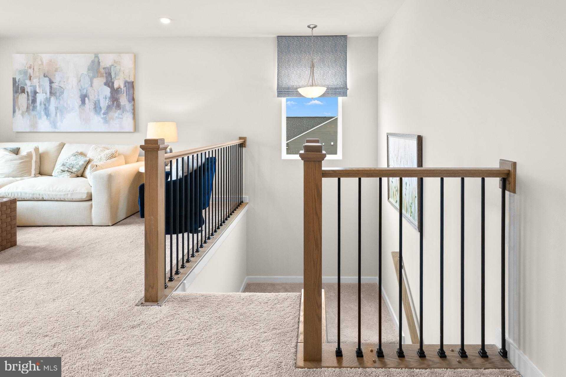 10 Foreman Rd E photo 24