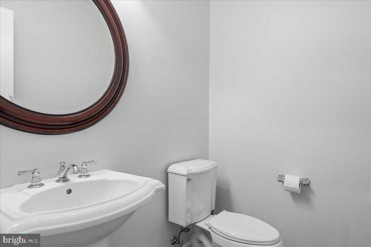 5570 Cattail CT photo 14