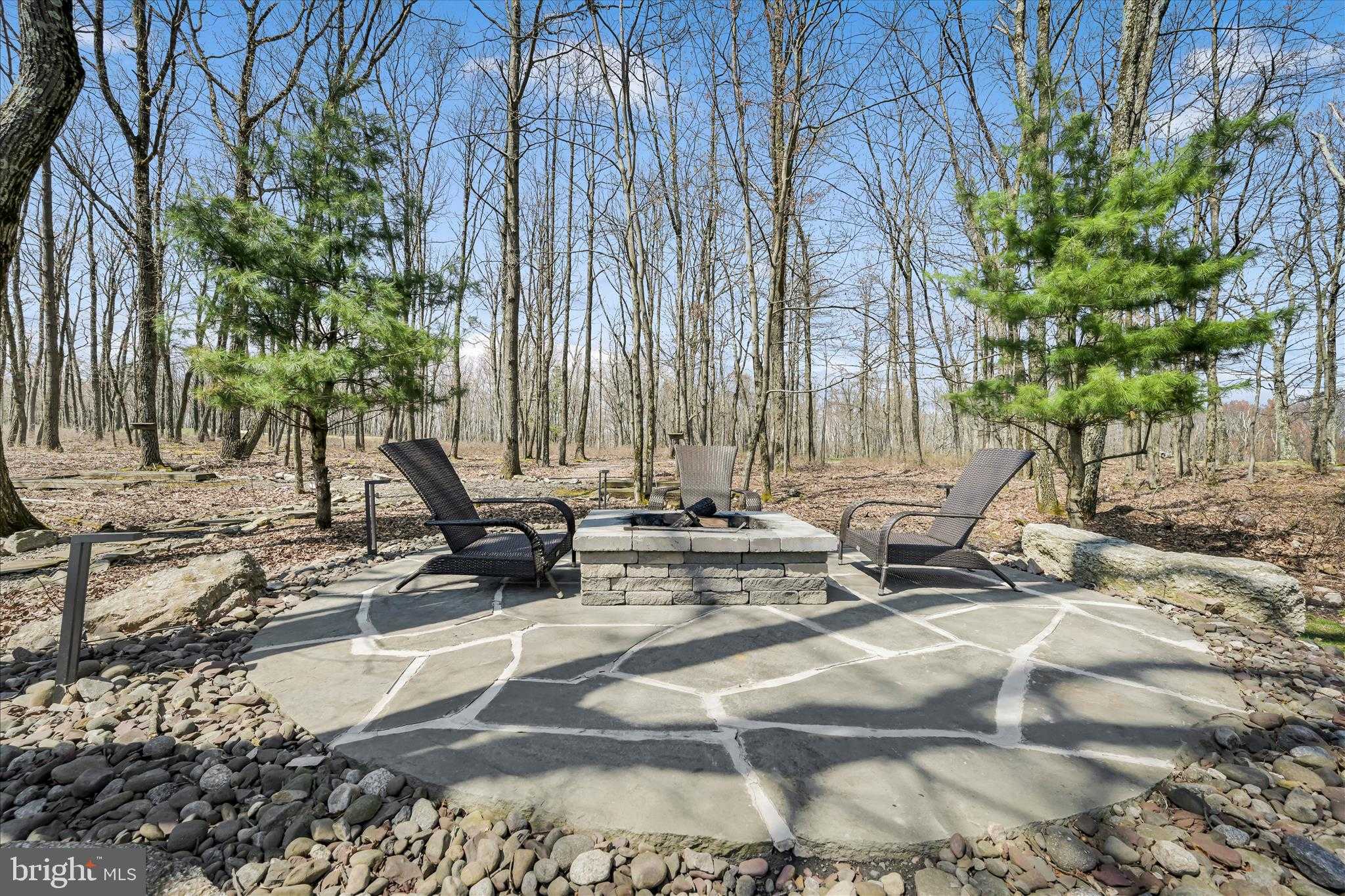 34 Golfwood Dr photo 59