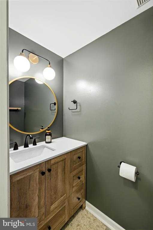 423 Foxridge Dr SW photo 34