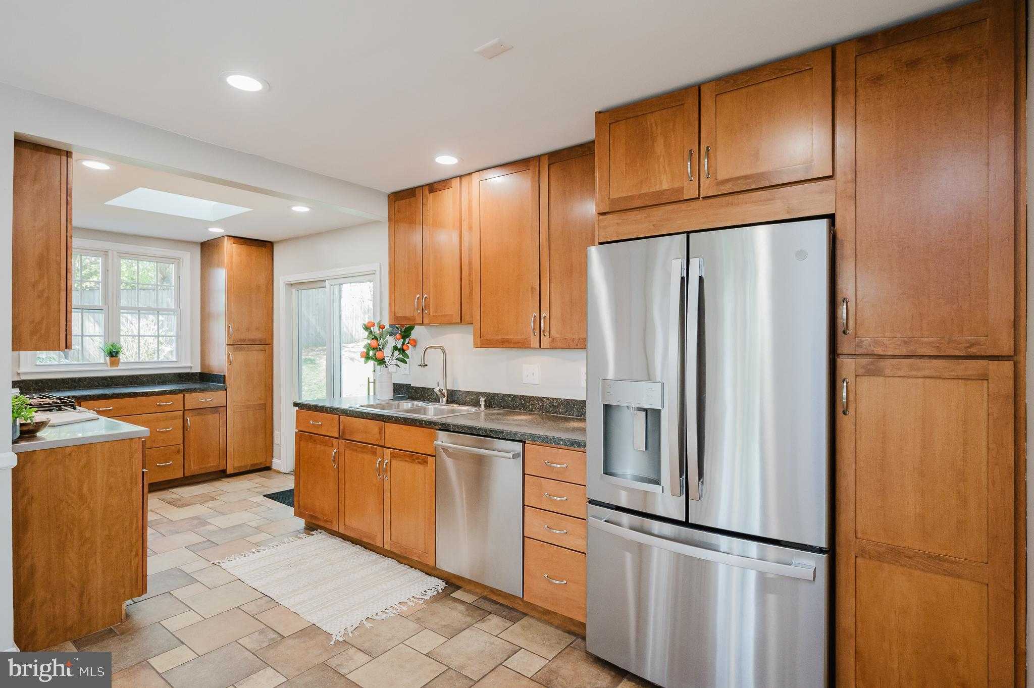 1203 Wakeford Cir photo 12