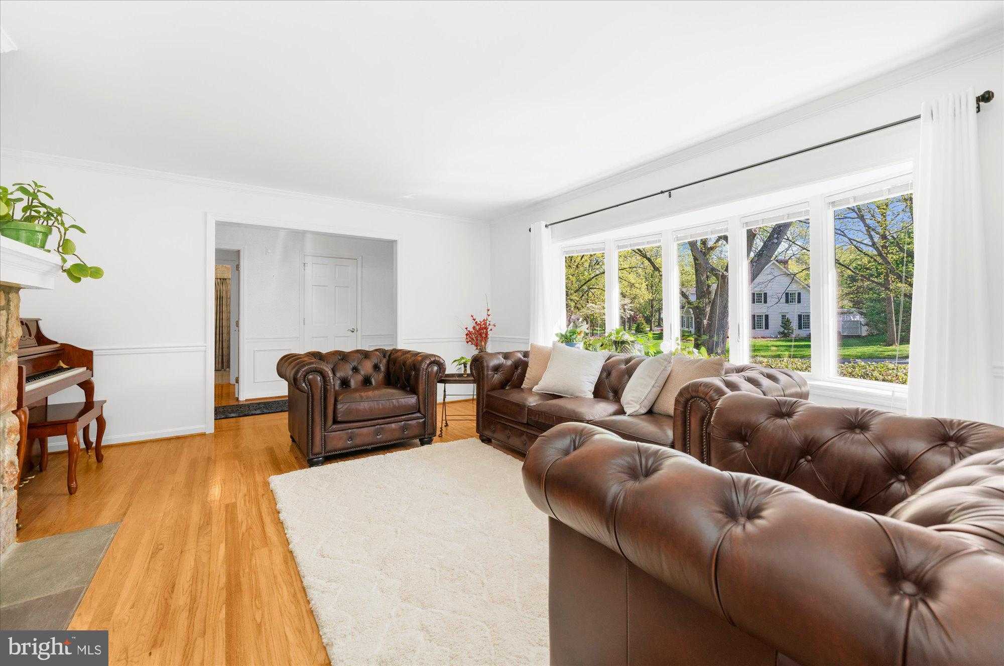 1212 Old Mill Rd photo 8