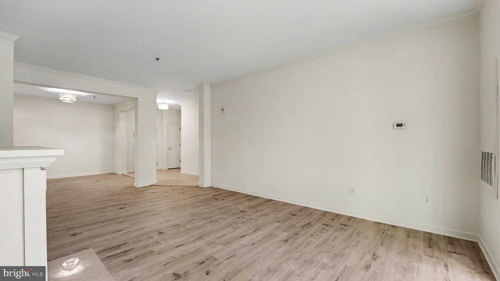 311 High Gables Dr Apt 106 photo 11